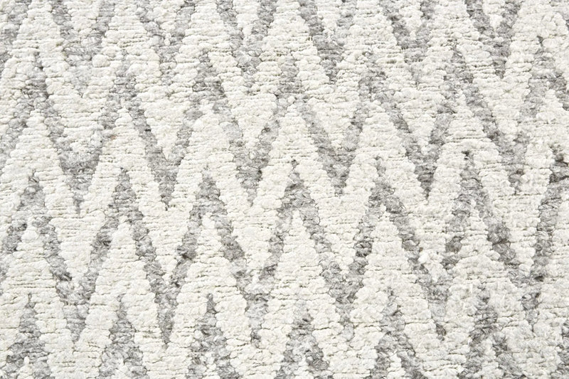 8' X 10' Ivory And Gray Abstract Hand Knotted Area Rug Homeroots Home Decor