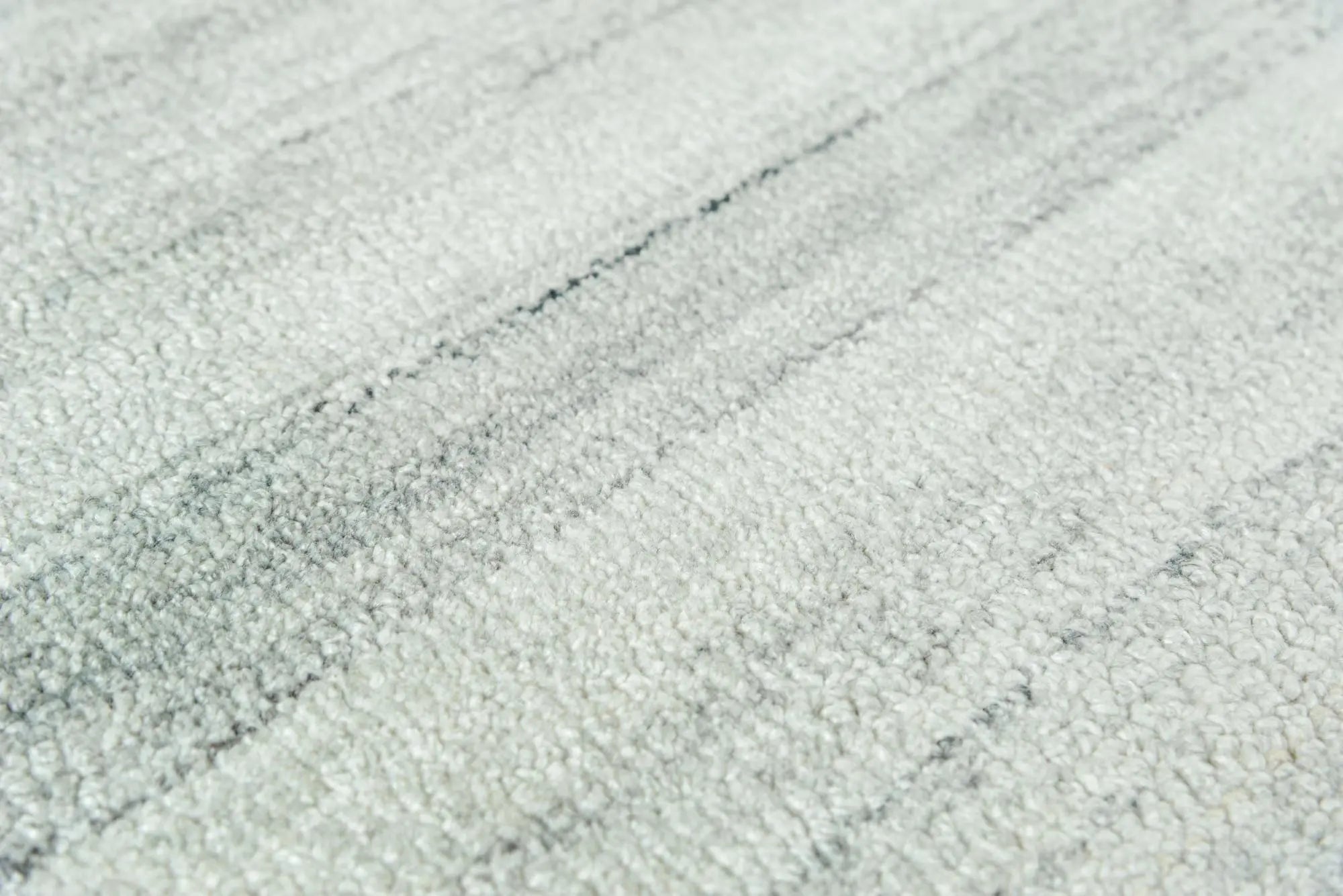 8' X 10' Ivory And Gray Striped Hand Tufted Area Rug Homeroots Home Decor