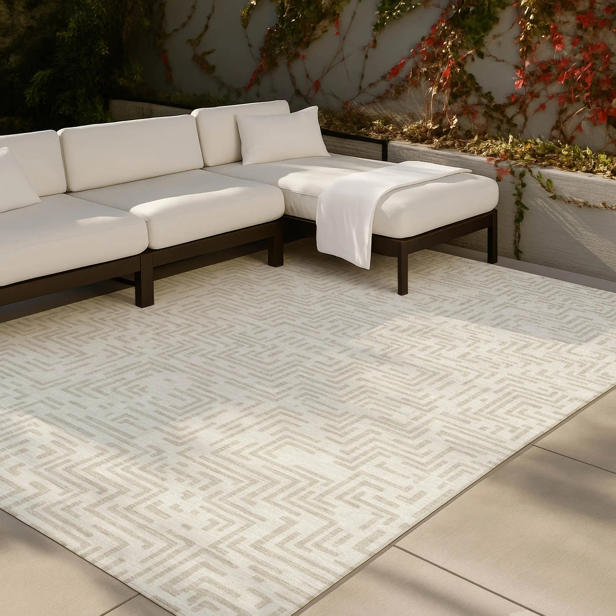 8' X 10' Ivory And Sky Blue Geometric Washable Indoor Outdoor Area Rug Homeroots Outdoor