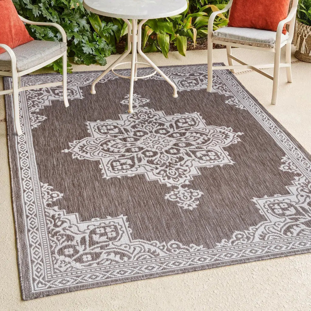 8' X 10' Light Brown And Cream Medallion Indoor Outdoor Area Rug Homeroots Outdoor