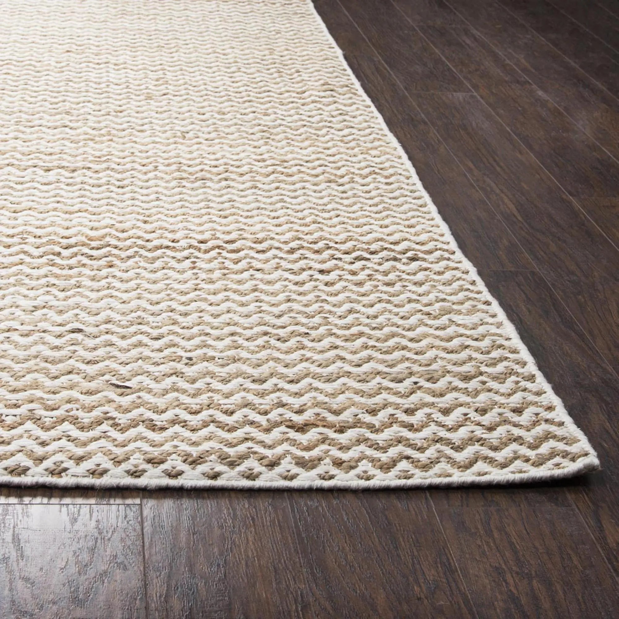 8' X 10' Natural And Beige Wool Chevron Hand Woven Area Rug Homeroots Home Decor
