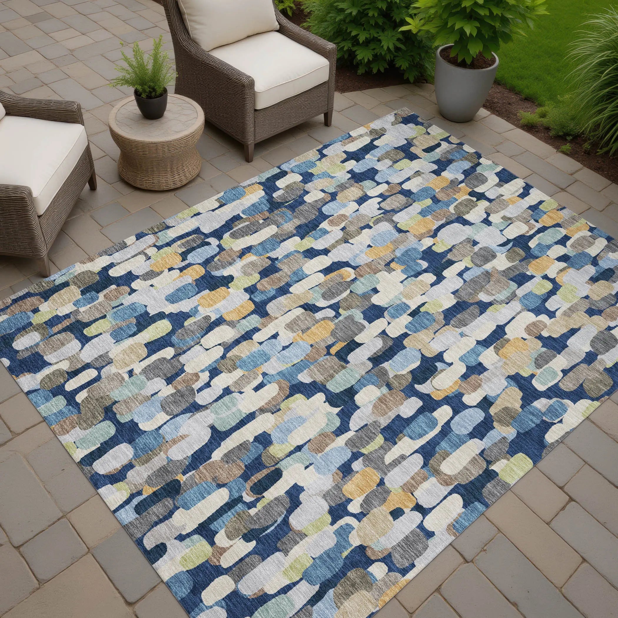 8' X 10' Navy Blue And Beige Abstract Washable Indoor Outdoor Area Rug Homeroots Outdoor
