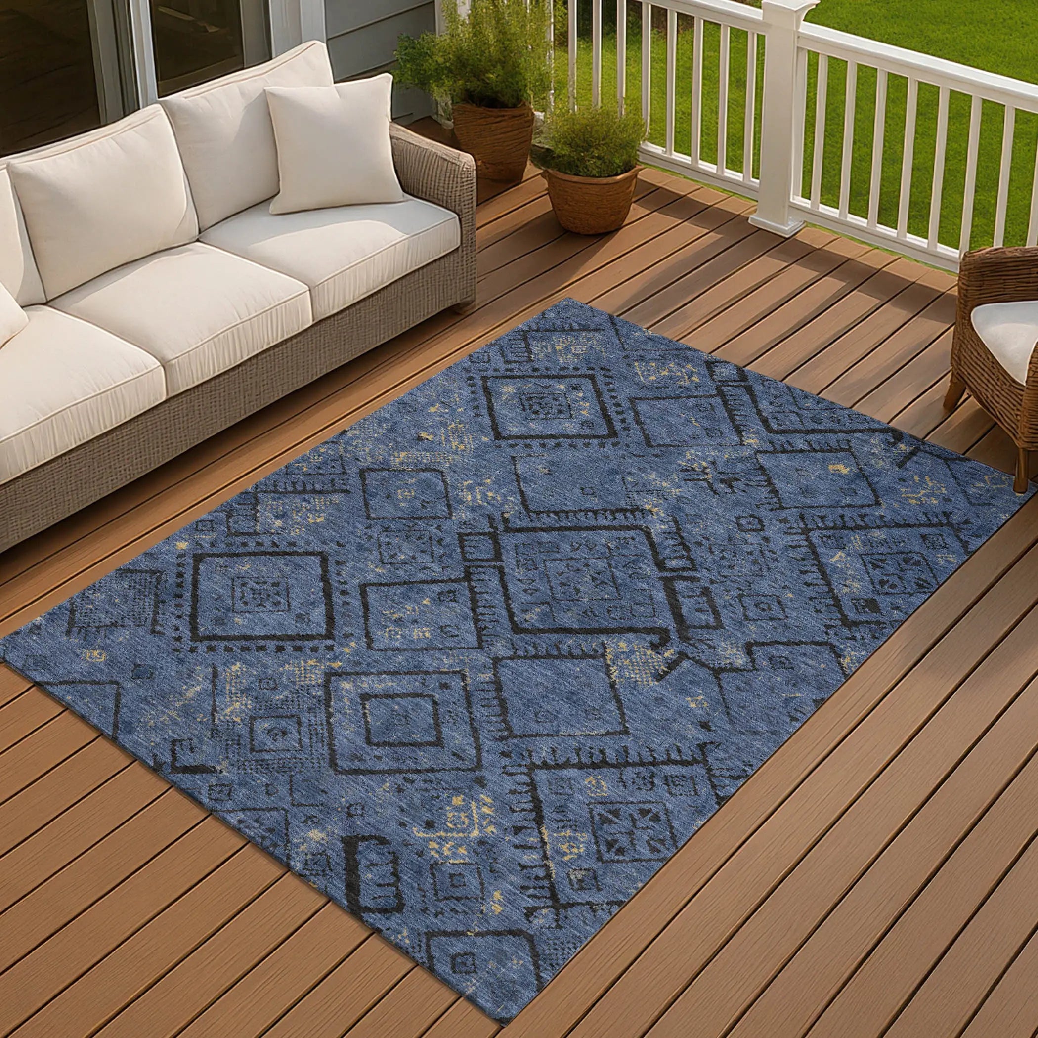 8' X 10' Navy Blue And Blue Geometric Washable Indoor Outdoor Area Rug Homeroots Outdoor