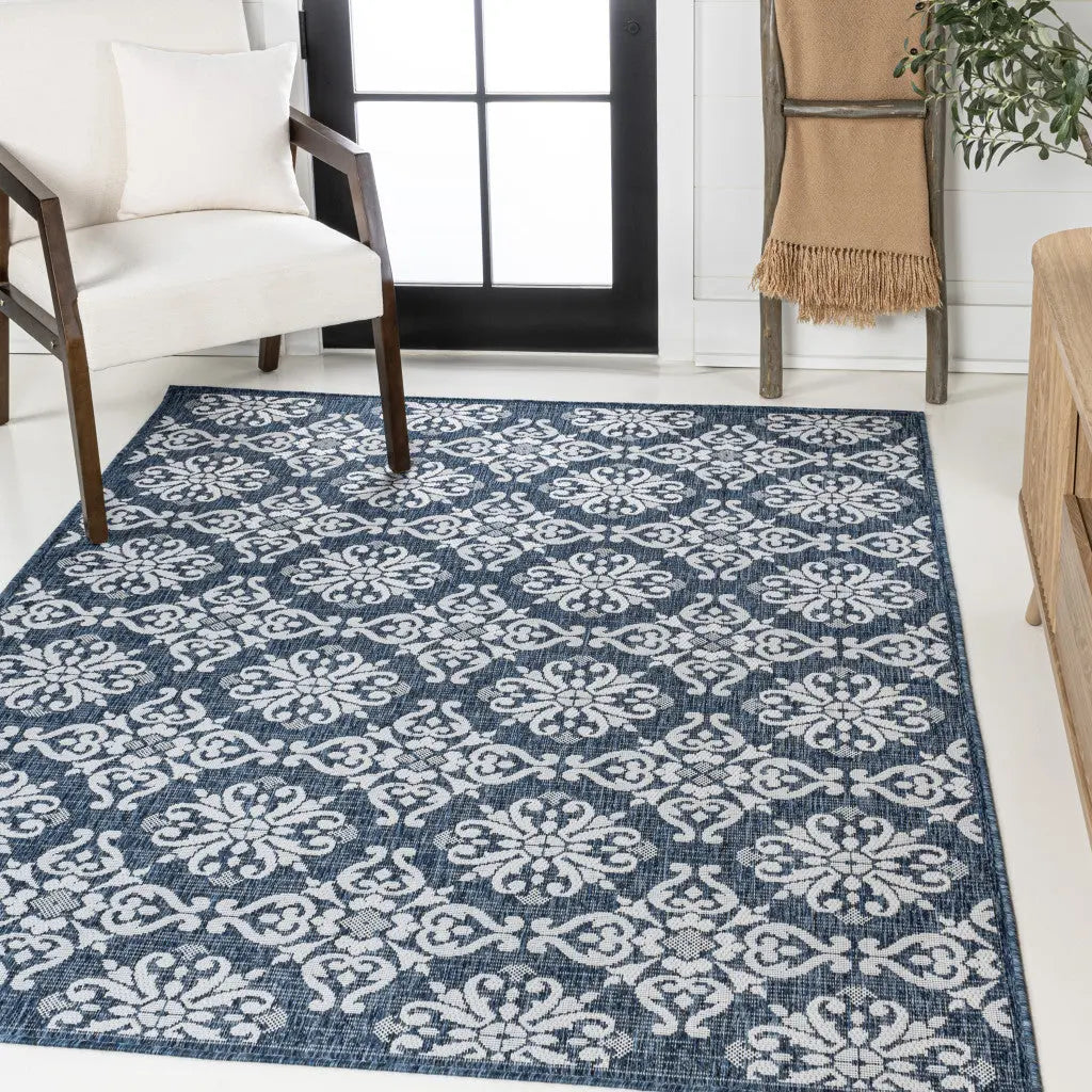 8' X 10' Navy Blue And Cream Floral Indoor Outdoor Area Rug Homeroots Outdoor