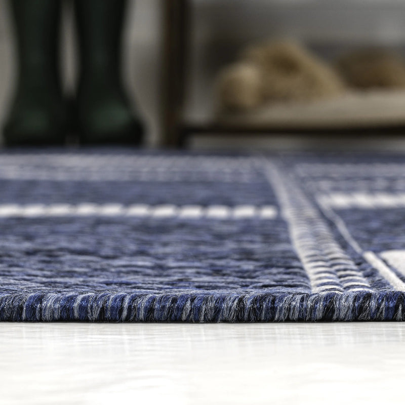 8' X 10' Navy Blue And Cream Geometric Indoor Outdoor Area Rug Homeroots Outdoor