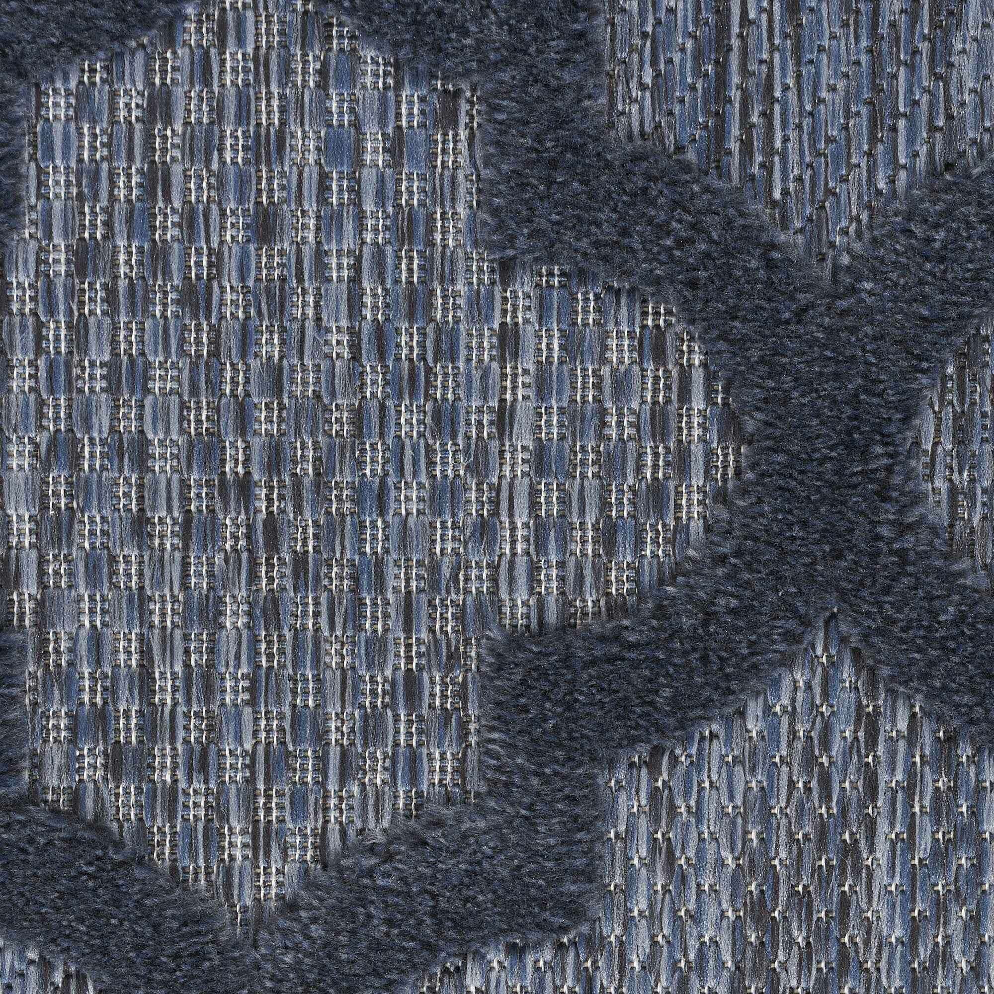 242826300