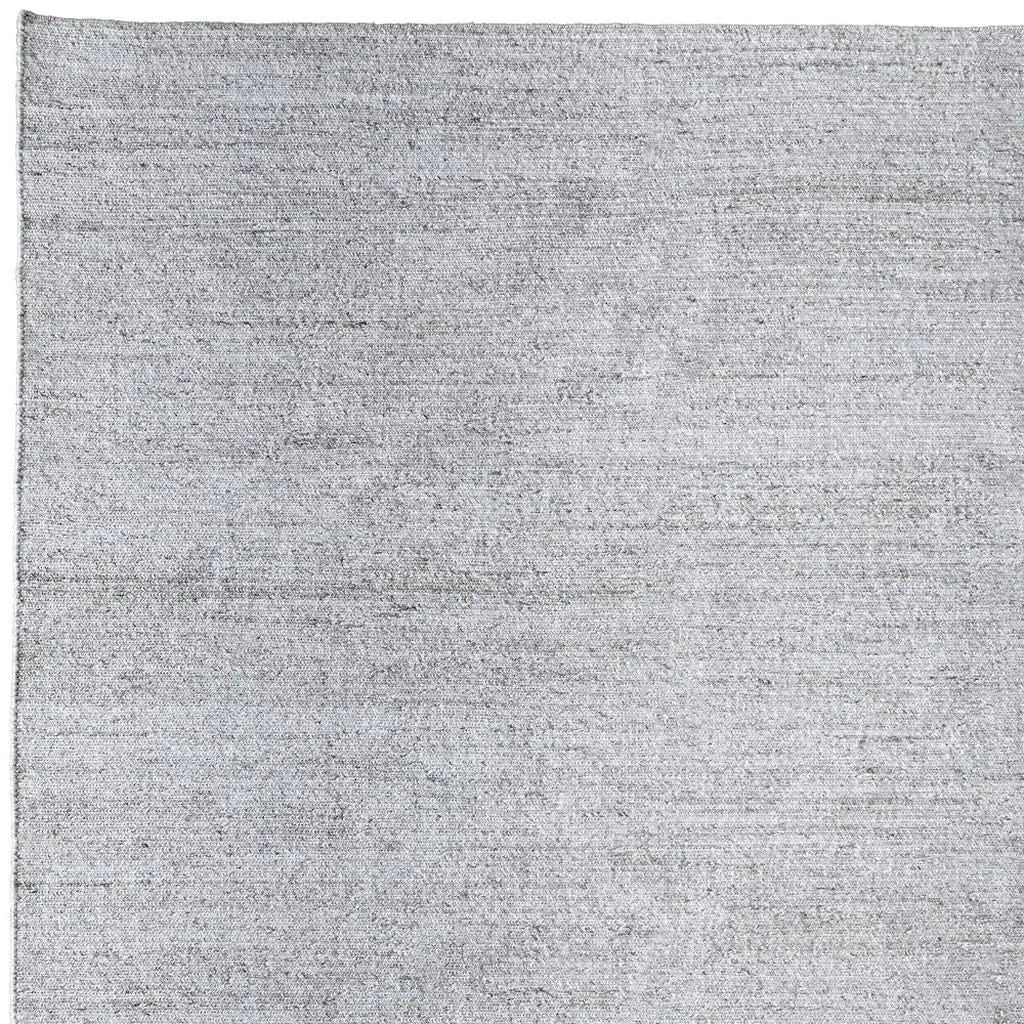 8' X 10' Silver Handmade Indoor Outdoor Area Rug Homeroots Outdoor