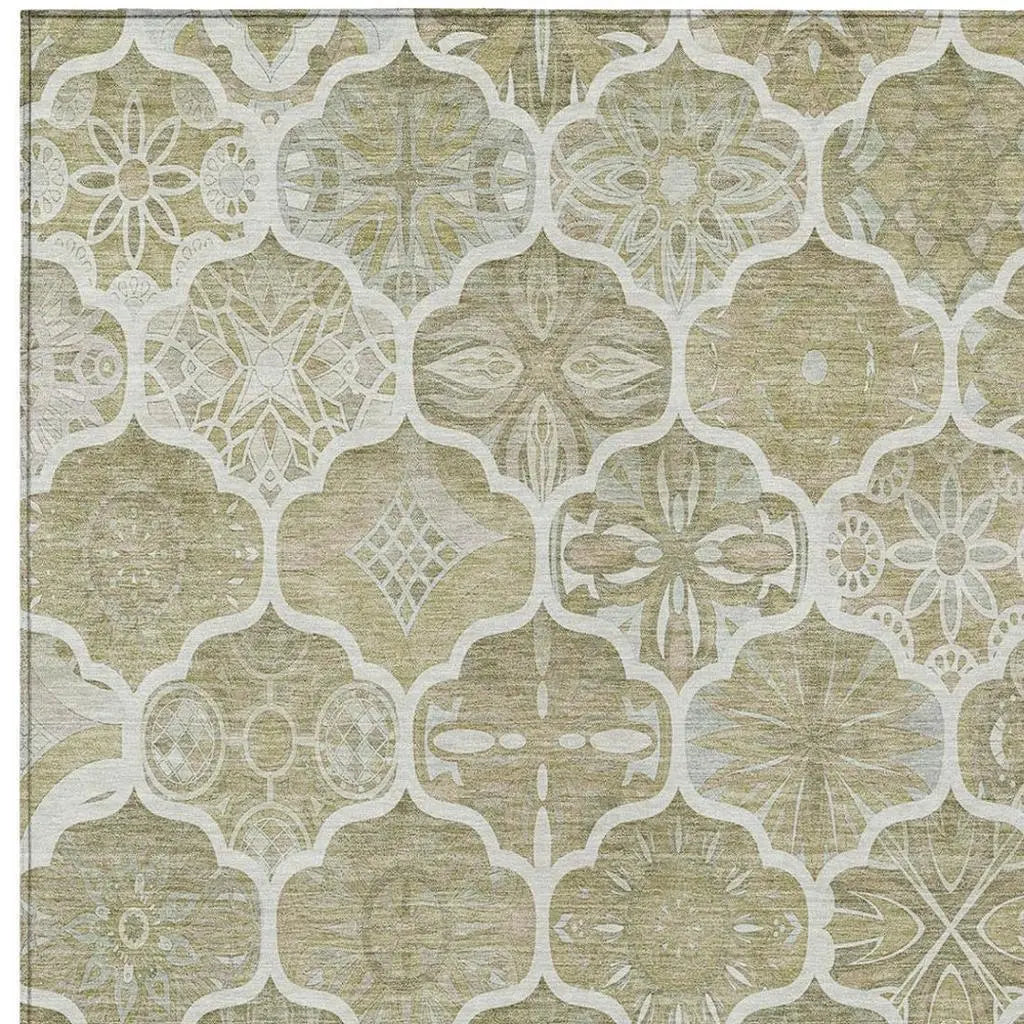 8' X 10' Taupe And Brown Ogee Washable Indoor Outdoor Area Rug Homeroots Outdoor