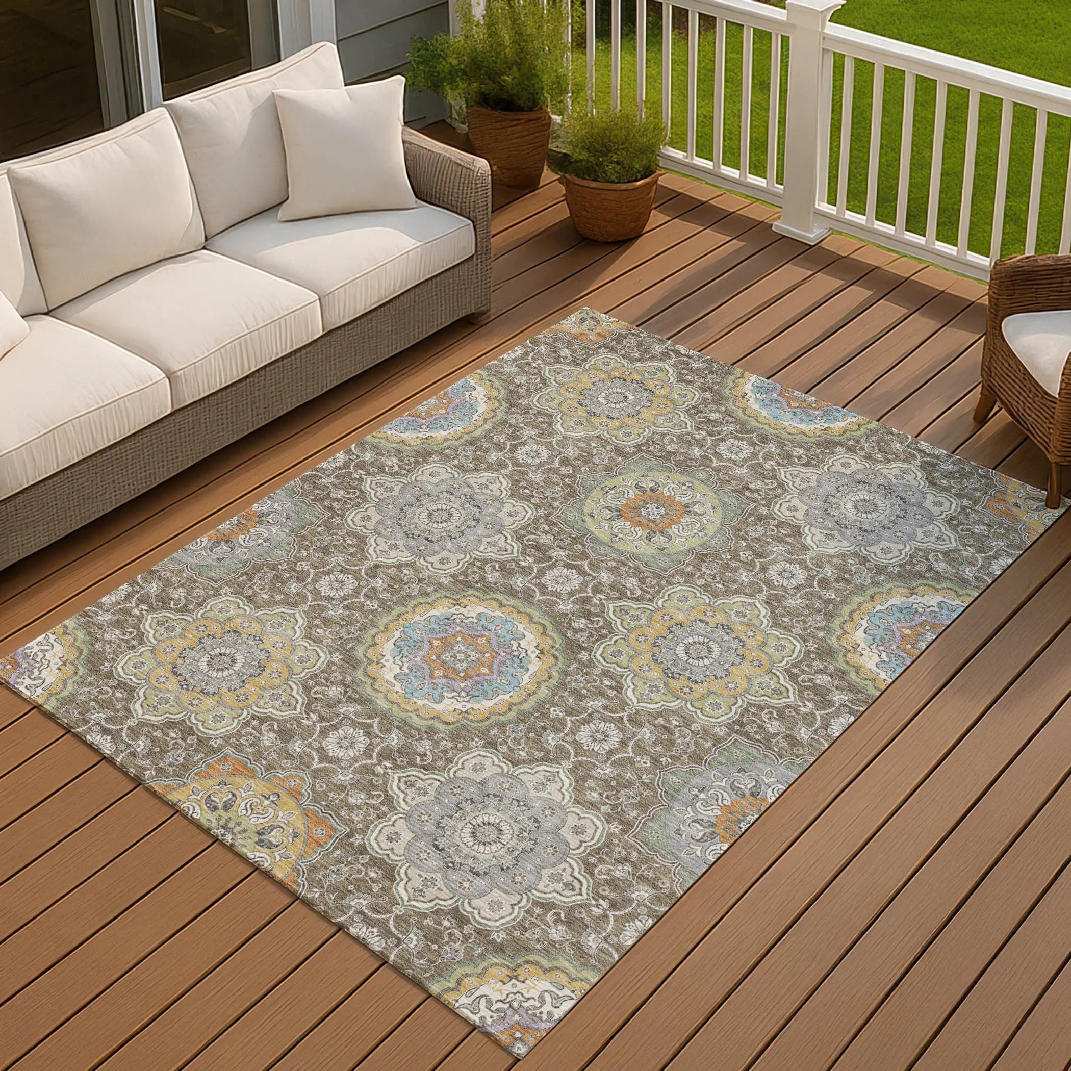 8' X 10' Taupe And Ivory Floral Medallion Washable Indoor Outdoor Area Rug Homeroots Outdoor