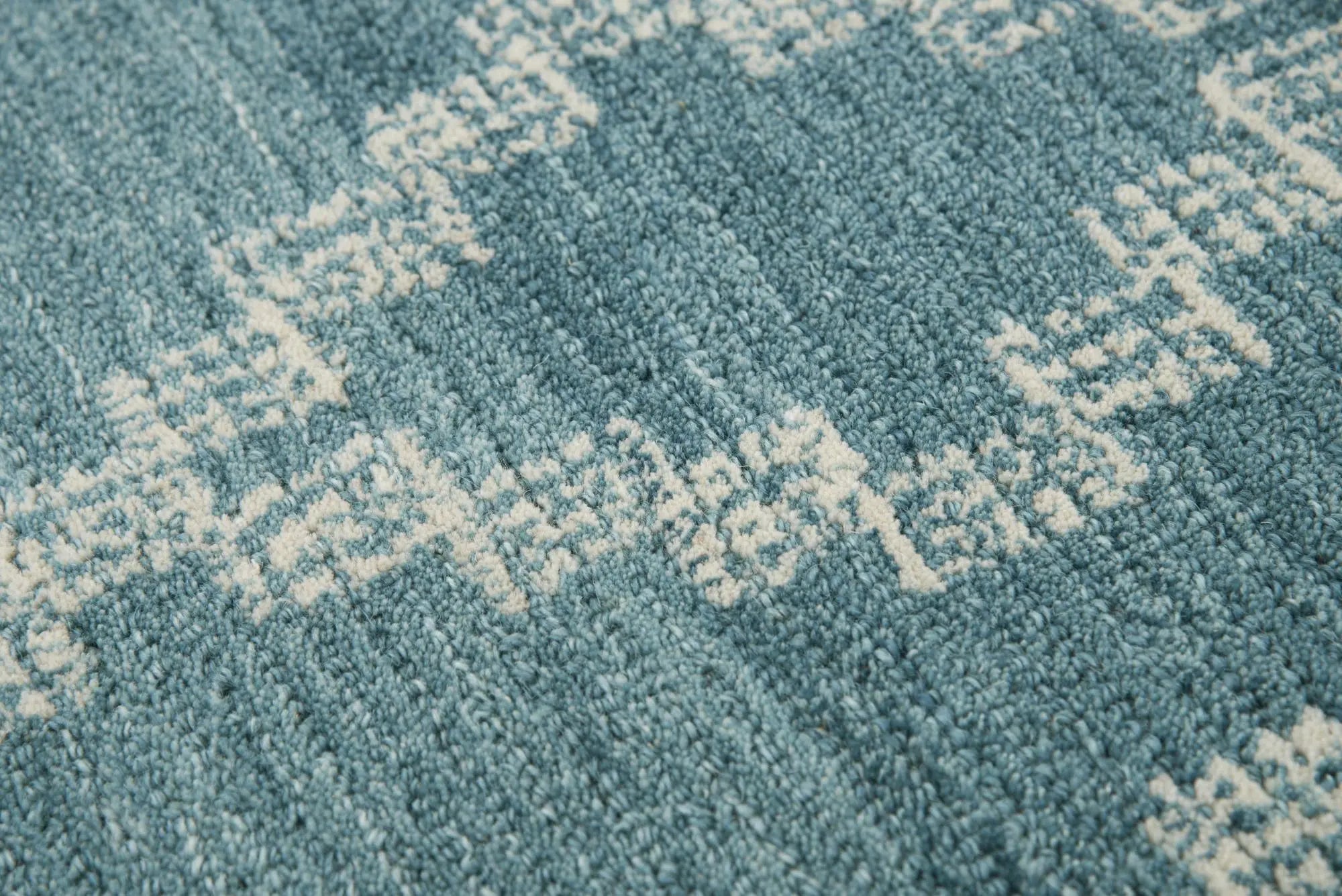 8' X 10' Teal And Blue Wool Trellis Hand Tufted Area Rug Homeroots Home Decor