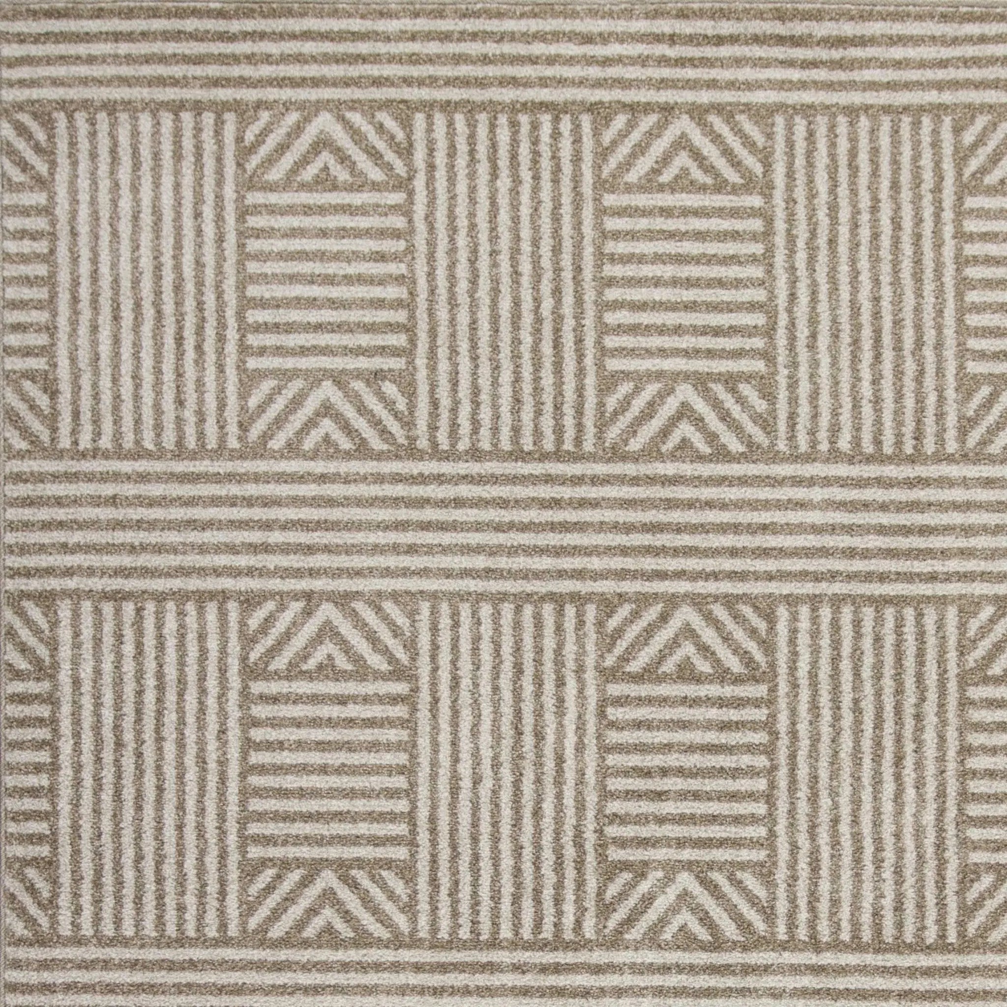 8' X 11' Beige Southwestern Indoor Outdoor Area Rug Homeroots Outdoor