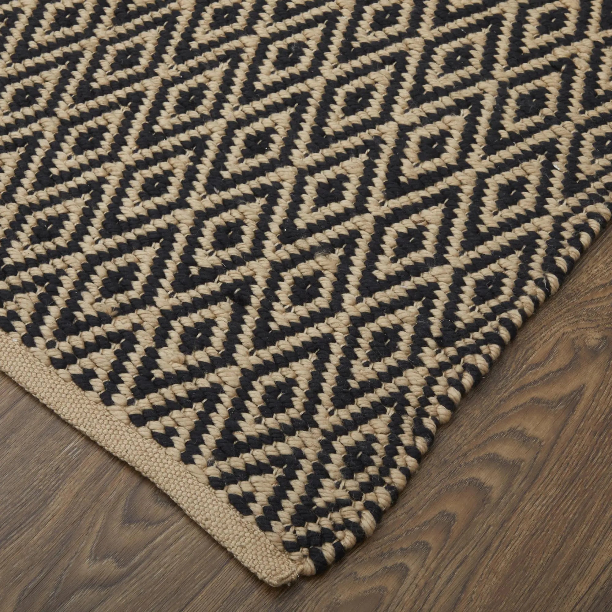 8' X 11' Black And Tan Geometric Hand Woven Area Rug Homeroots Home Decor