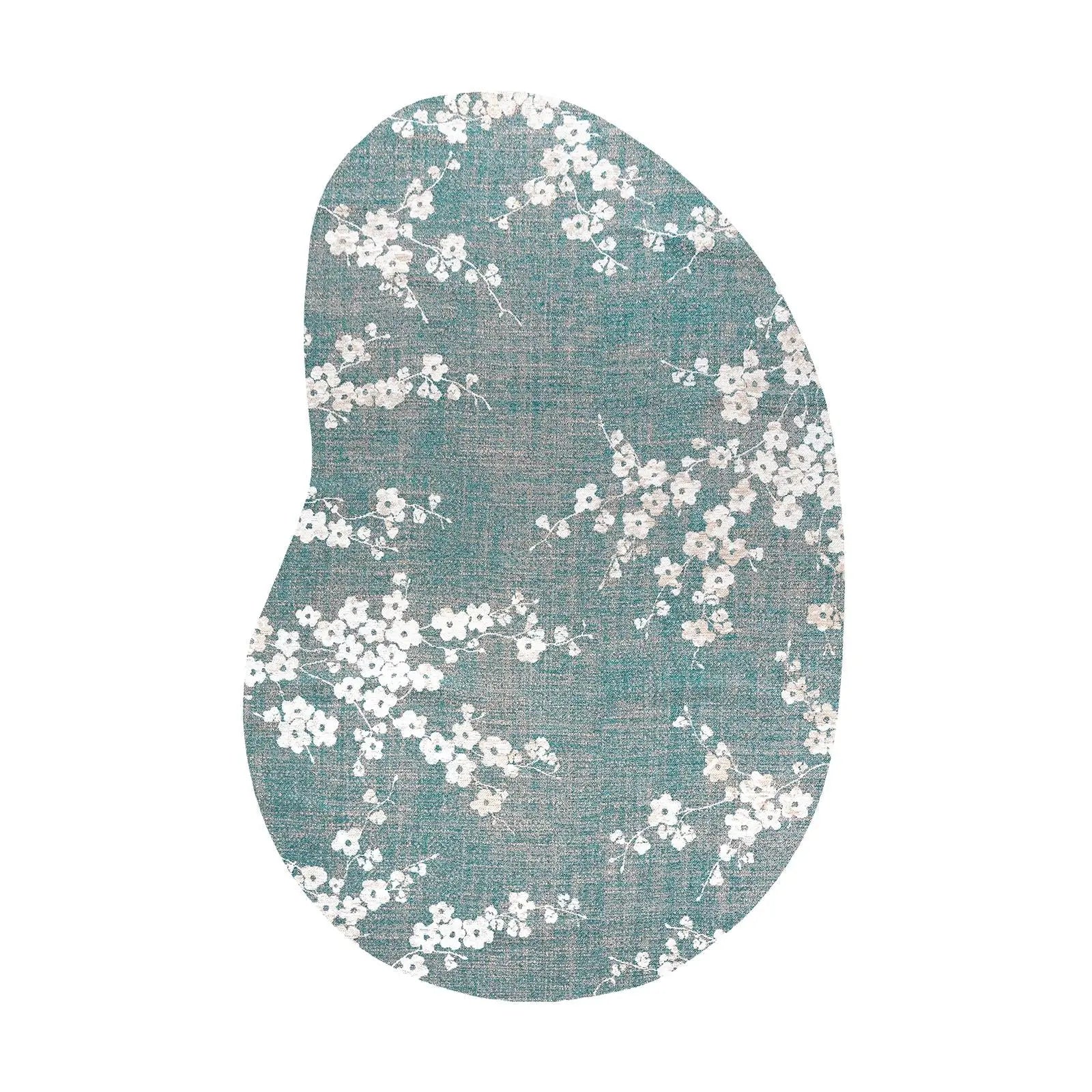 8' X 11' Blue And White Oriental Washable Area Rug With UV Protection Homeroots Home Decor