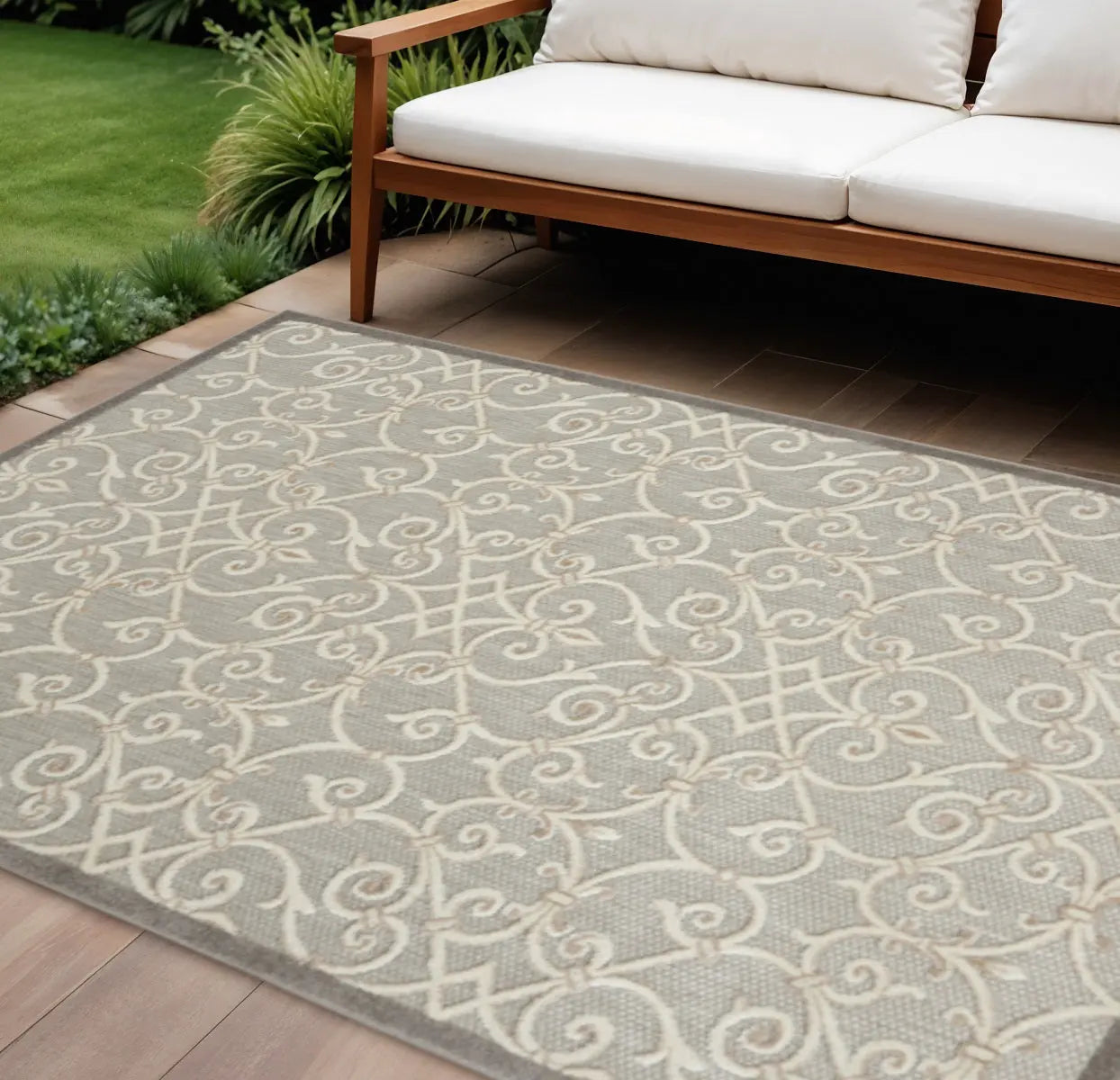 8' X 11' Gray And Ivory Indoor Outdoor Area Rug Homeroots Outdoor