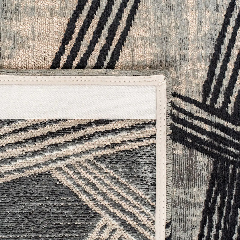 8' X 11' Gray And White Abstract Washable Area Rug With UV Protection Homeroots Home Decor