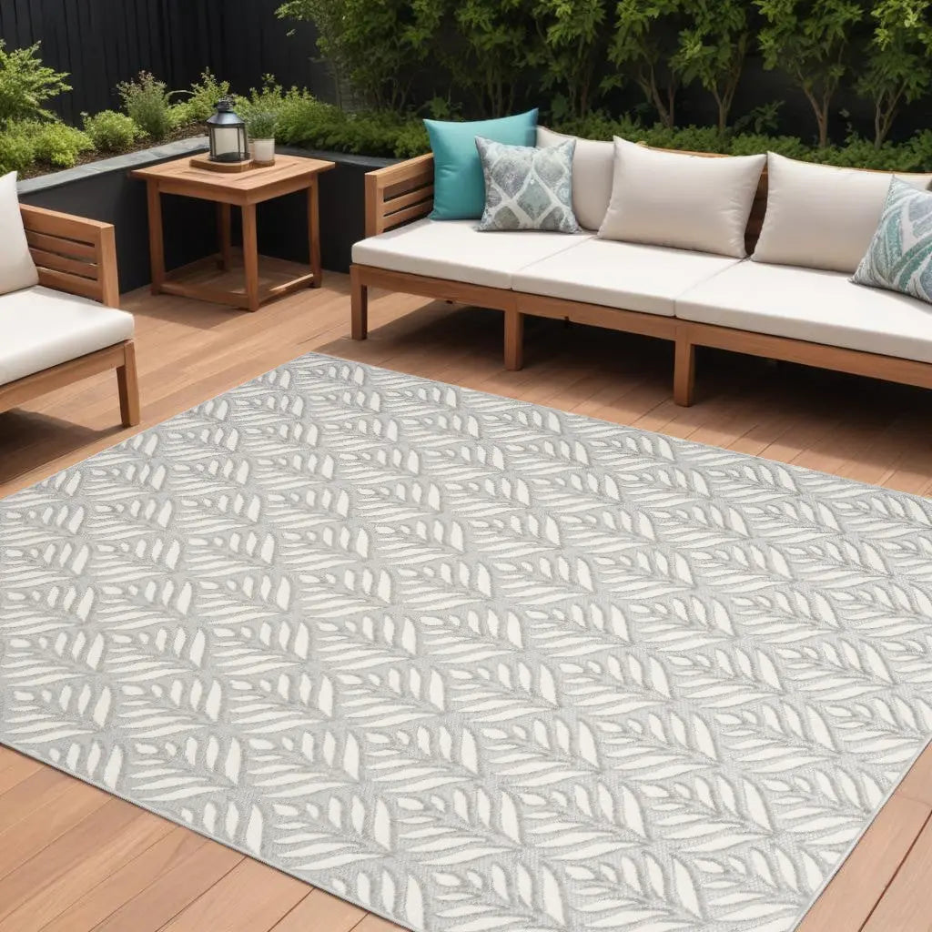 8' X 11' Gray Floral Non Skid Indoor Outdoor Area Rug Homeroots Outdoor