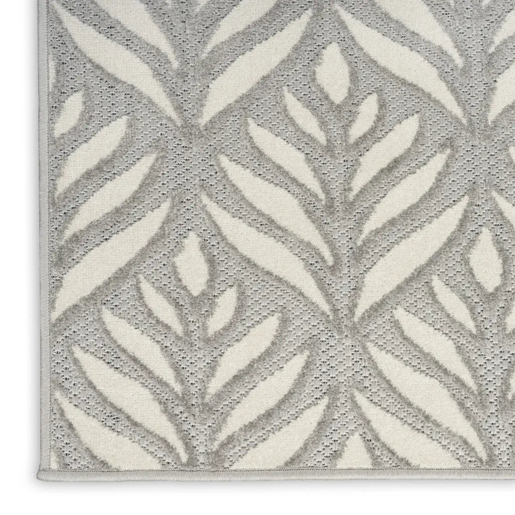 8' X 11' Gray Floral Non Skid Indoor Outdoor Area Rug Homeroots Outdoor