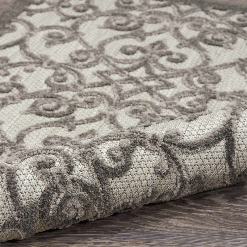 302723537