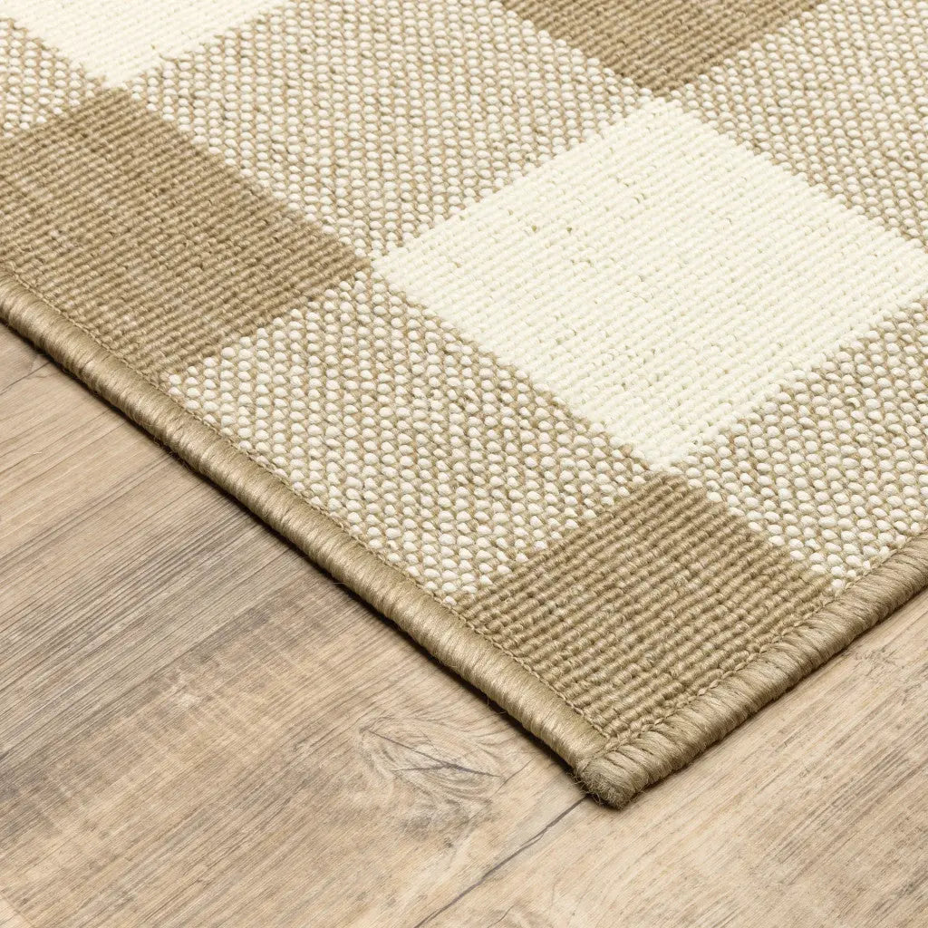 8' X 11' Gray and Ivory Geometric Stain Resistant Indoor Outdoor Area Rug Homeroots Outdoor