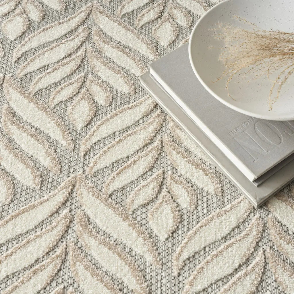 8' X 11' Ivory and Gray Floral Non Skid Indoor Outdoor Area Rug Homeroots Outdoor