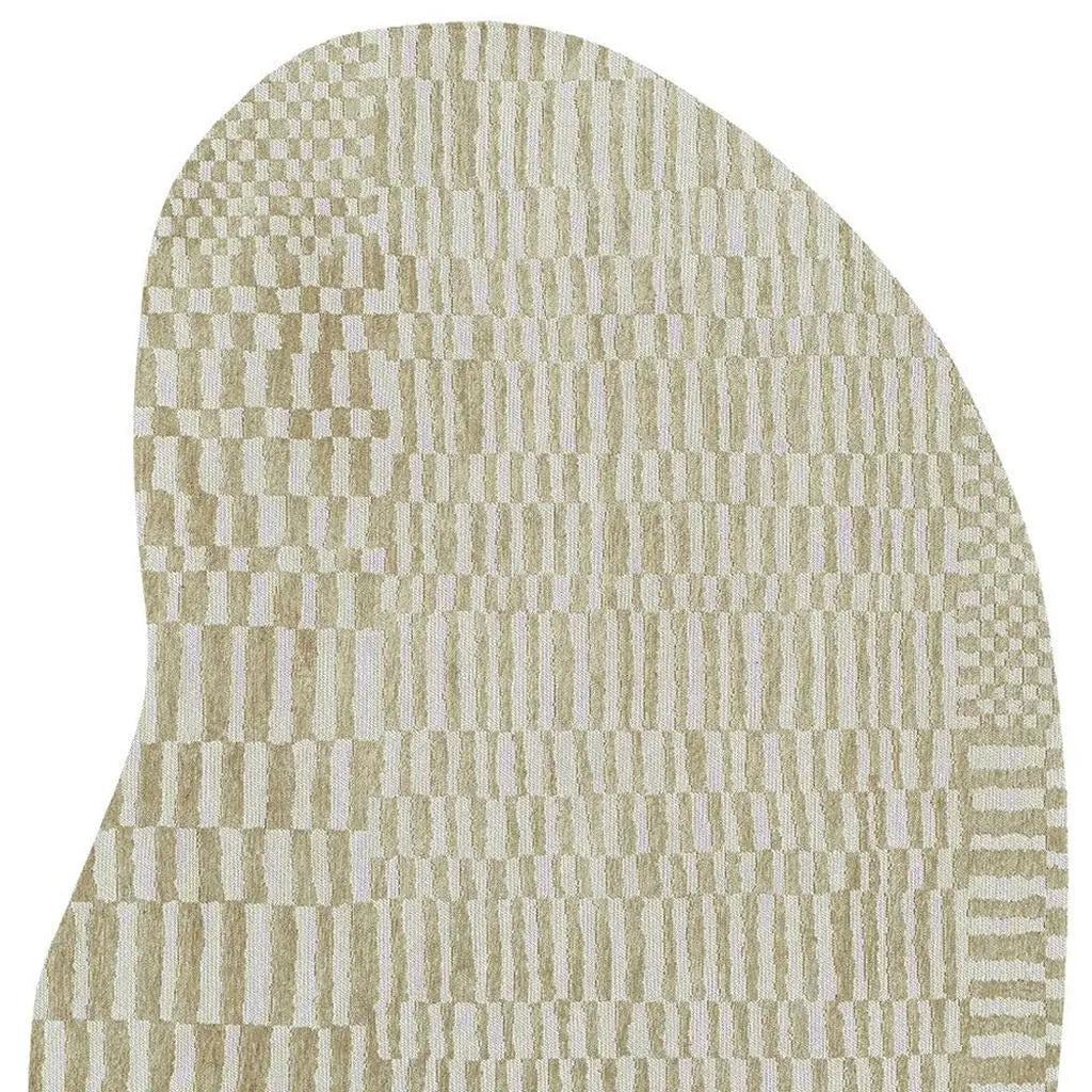 8' X 11' Tan And White Abstract Washable Area Rug With UV Protection Homeroots Home Decor
