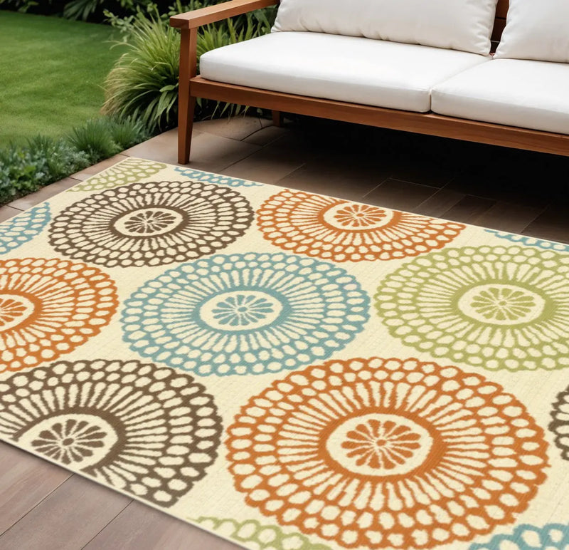 8' X 13' Beige Indoor Outdoor Area Rug Homeroots Outdoor