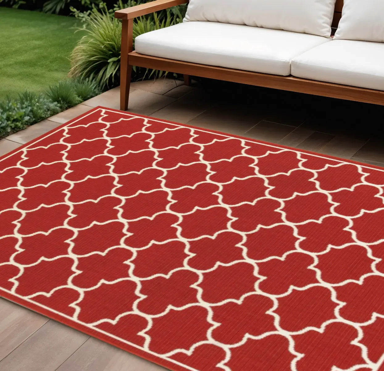 8' X 13' Red And Ivory Indoor Outdoor Area Rug Homeroots Outdoor