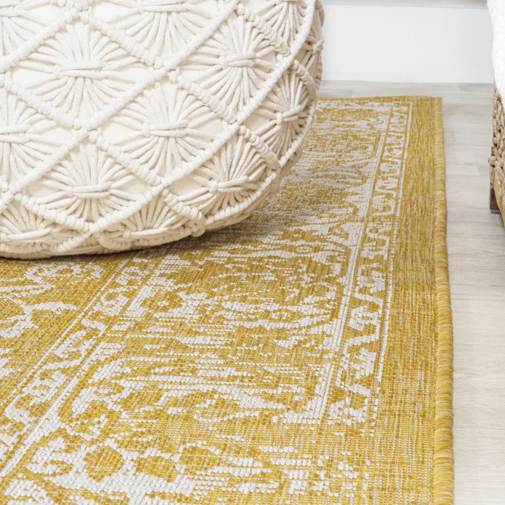 8' Yellow And Cream Medallion Indoor Outdoor Runner Rug Homeroots Outdoor