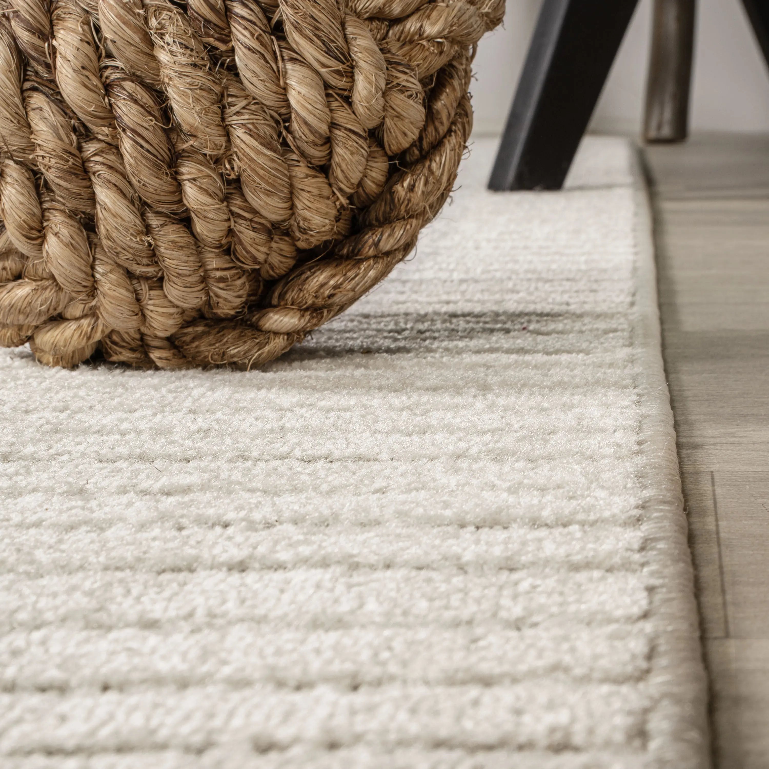 9' Ivory And Cream Square Striped Indoor Outdoor Area Rug Homeroots Outdoor