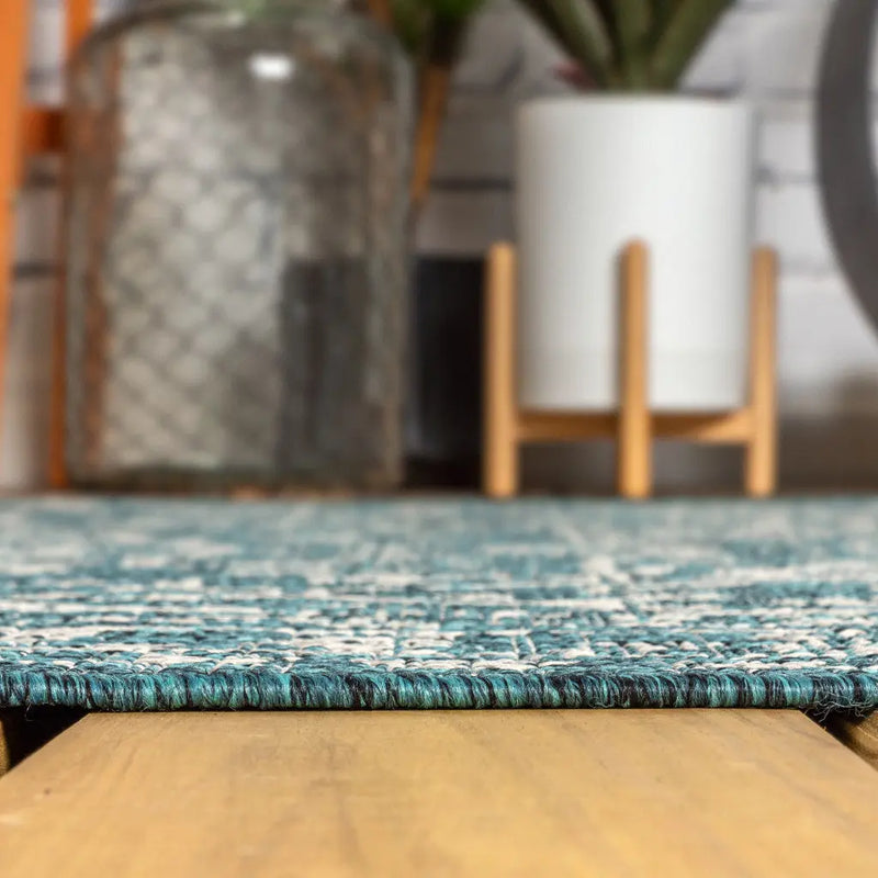 9' Teal Blue And Gray Round Medallion Indoor Outdoor Area Rug Homeroots Outdoor