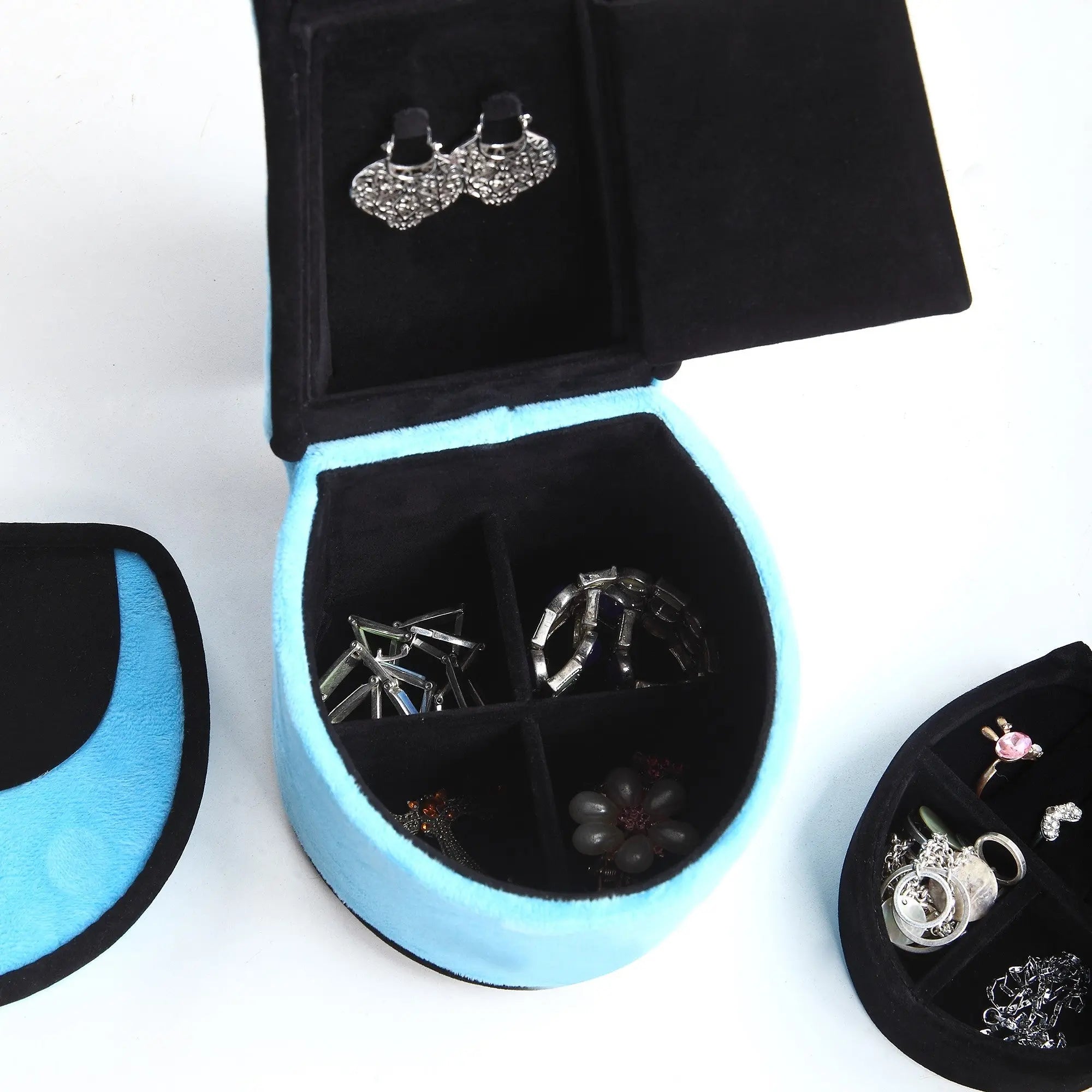 9" Turquoise And Black Velvet High Heel Jewelry Box Homeroots Organization