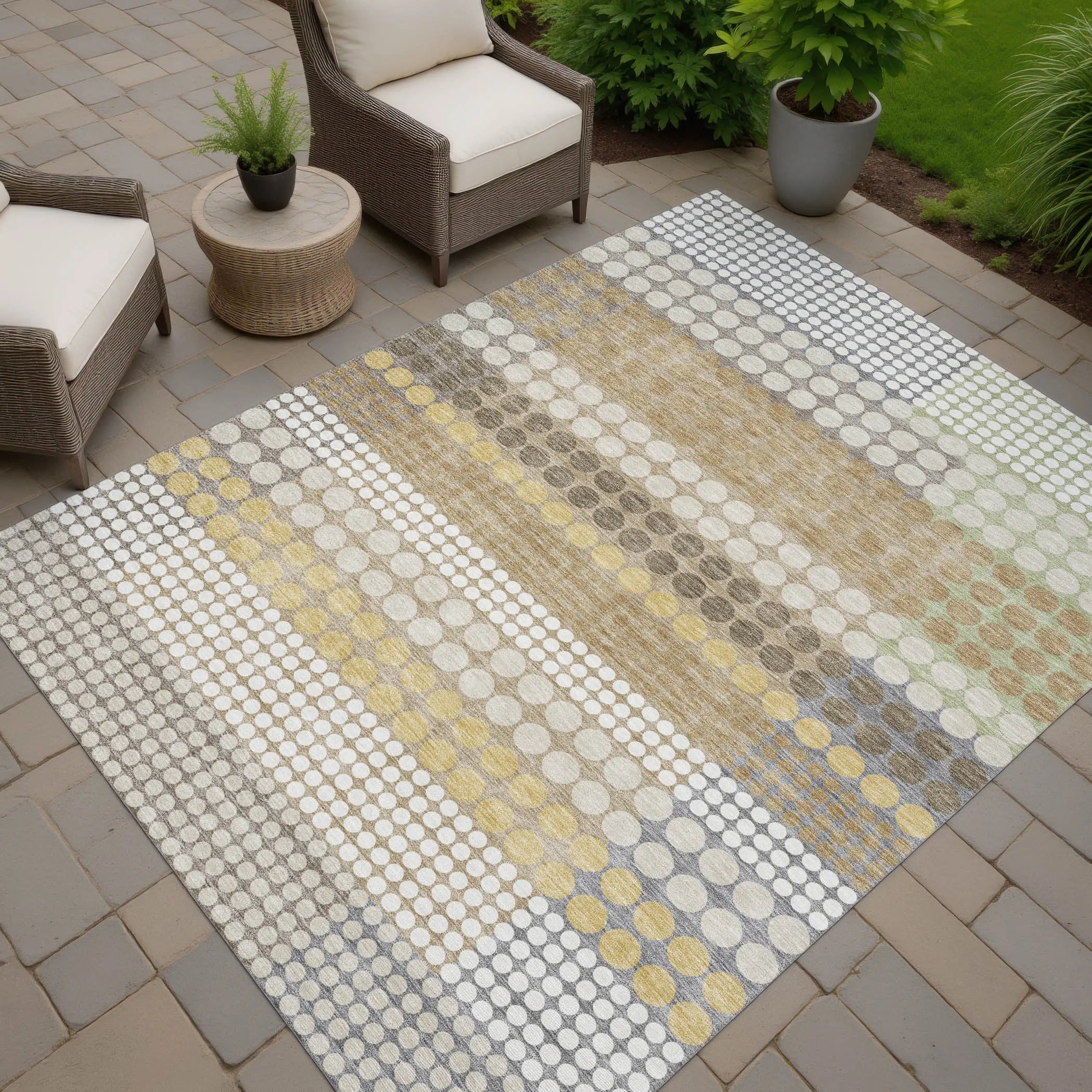9' X 12' Beige And Ivory Geometric Washable Indoor Outdoor Area Rug Homeroots Outdoor
