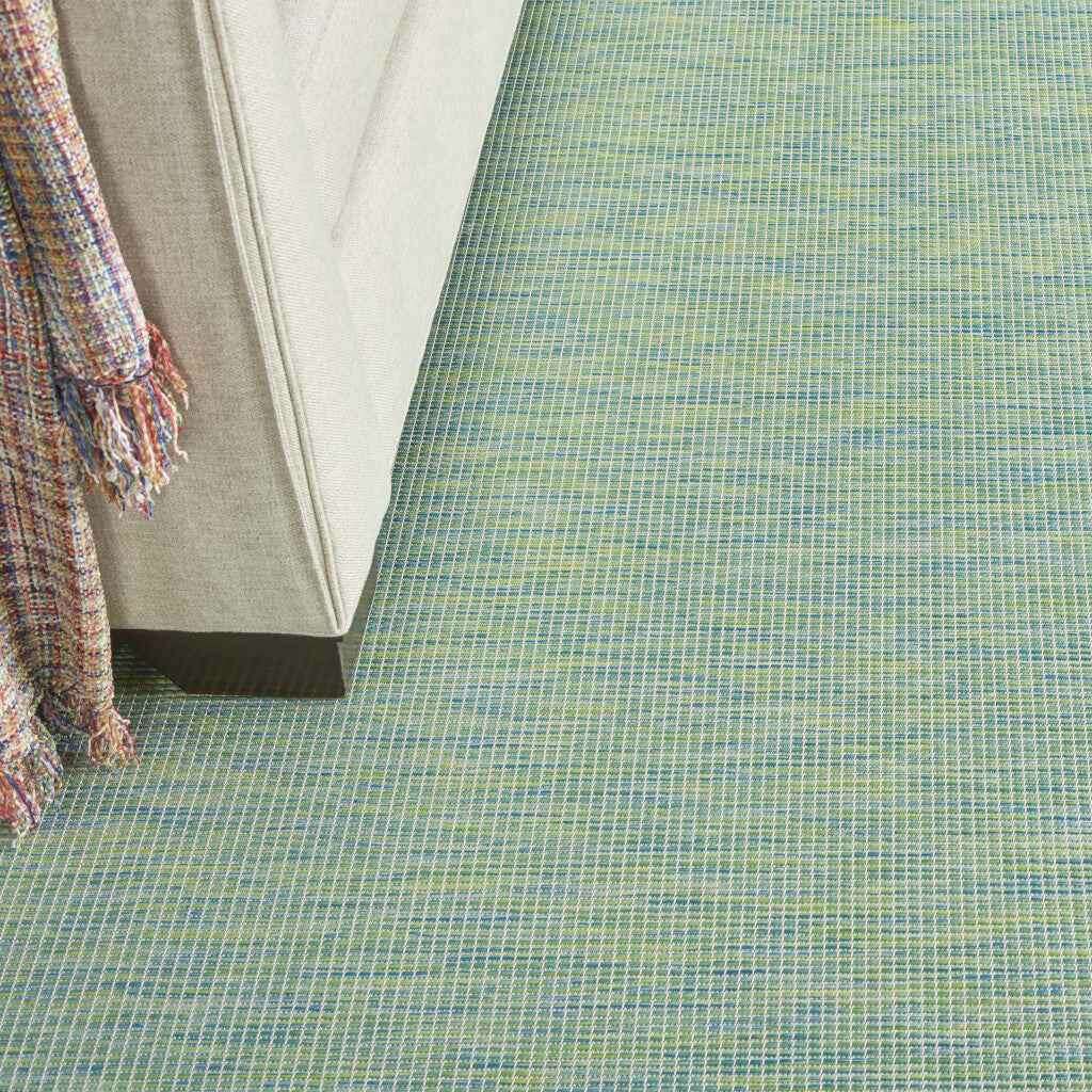 242825832