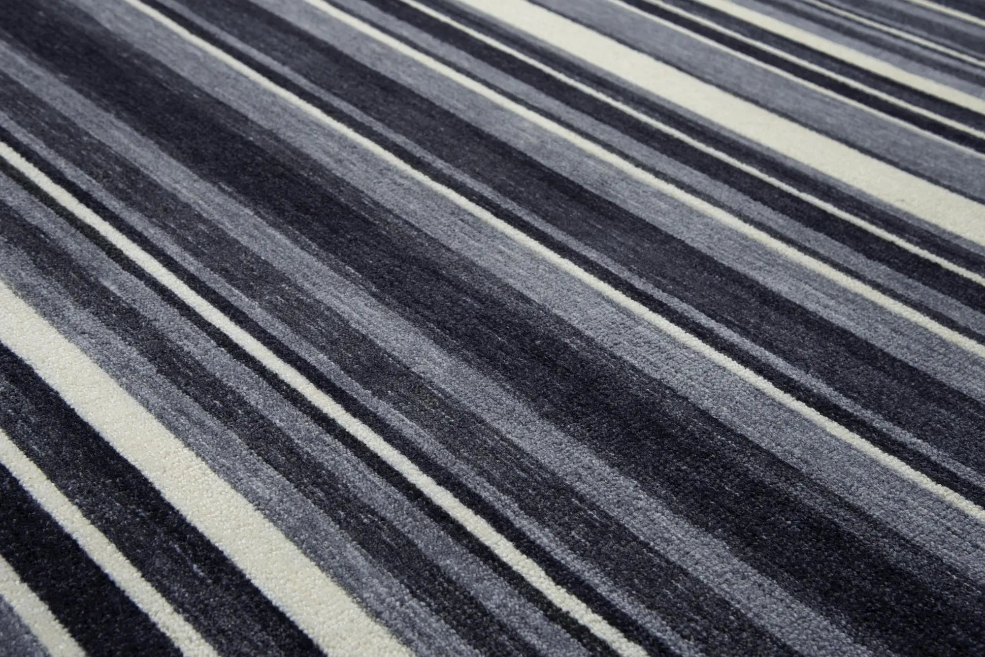 9' X 12' Charcoal Gray And Ivory Striped Hand Tufted Area Rug Homeroots Home Decor