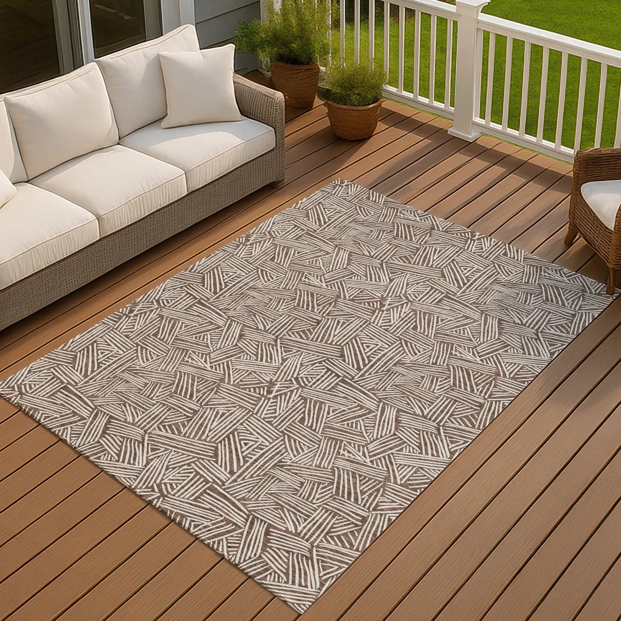 9' X 12' Chocolate And Ivory Geometric Washable Indoor Outdoor Area Rug Homeroots Outdoor