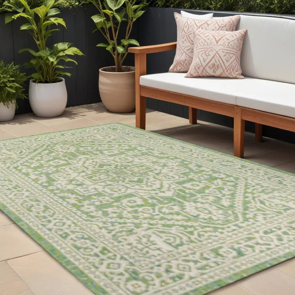 9' X 12' Cream And Green Medallion Indoor Outdoor Area Rug Homeroots Outdoor