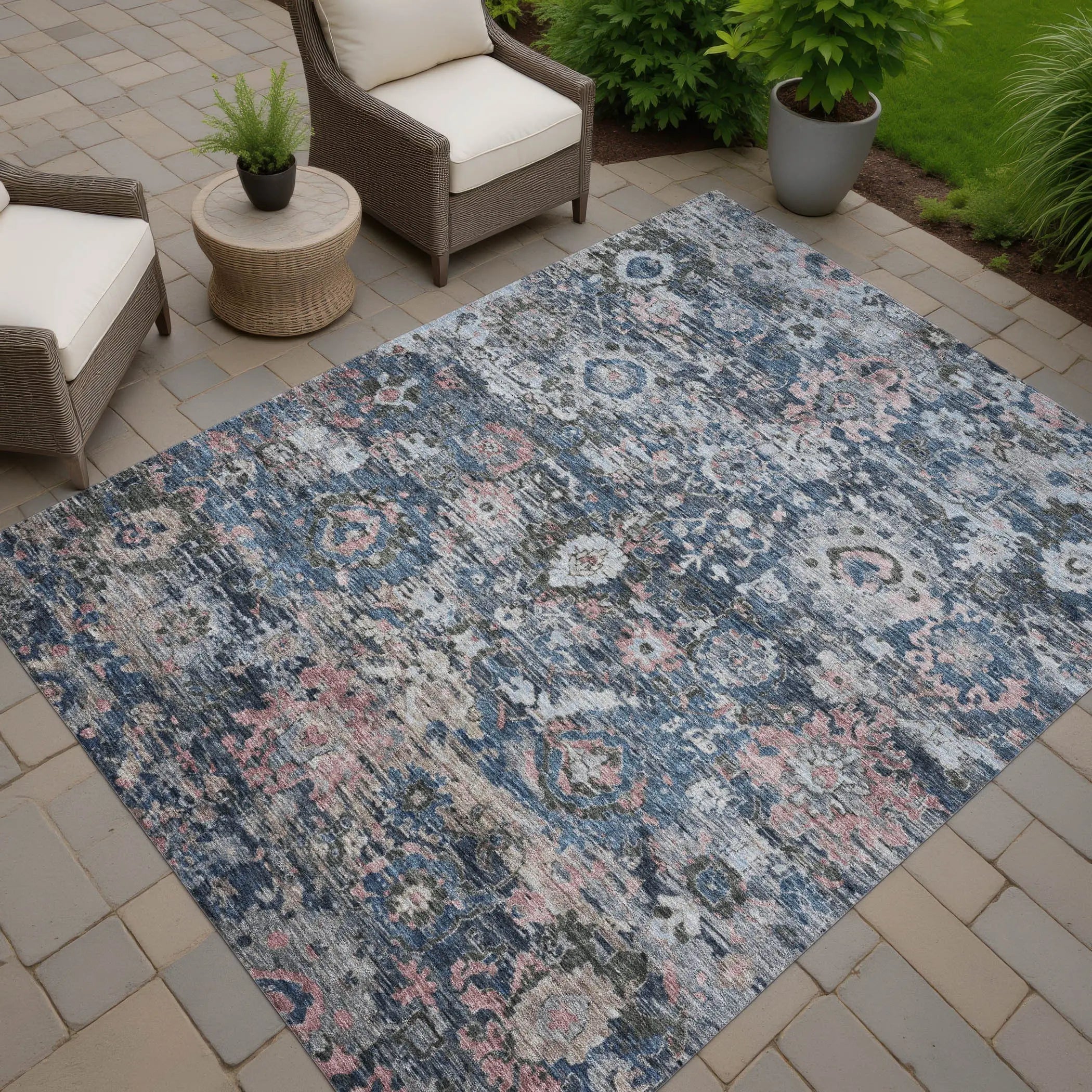 9' X 12' Denim Blue And Blue Floral Washable Indoor Outdoor Area Rug Homeroots Outdoor