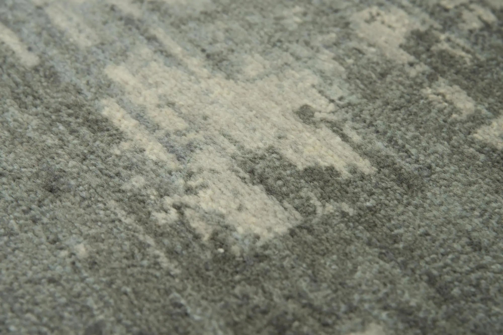 9' X 12' Gray And Light Gray New Zealand Lambs Wool Abstract Hand Carved Handmade Area Rug Homeroots Home Decor