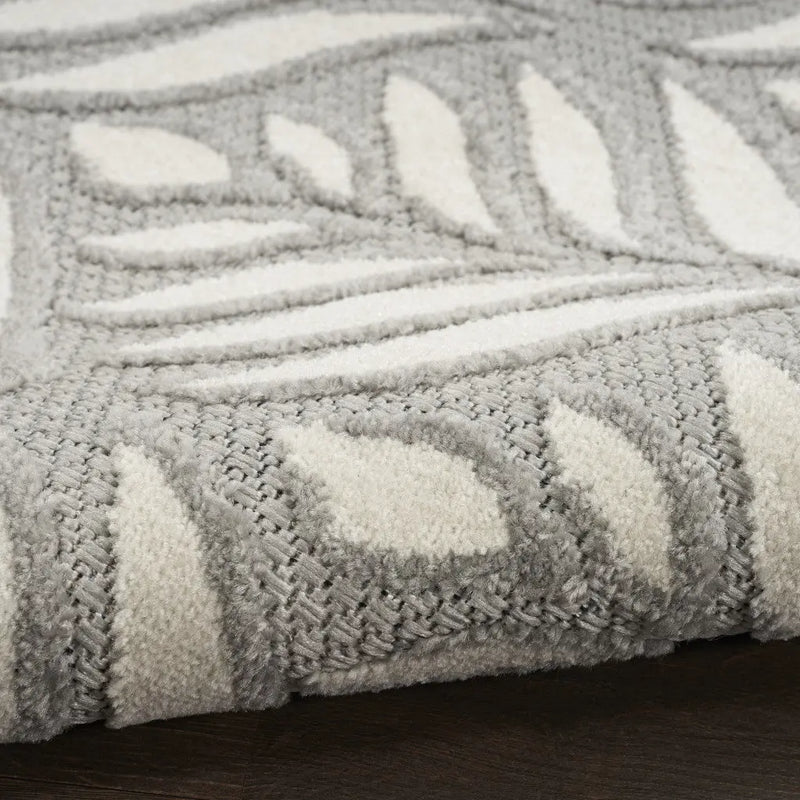 9' X 12' Grey Floral Stain Resistant Non Skid Area Rug Homeroots Outdoor