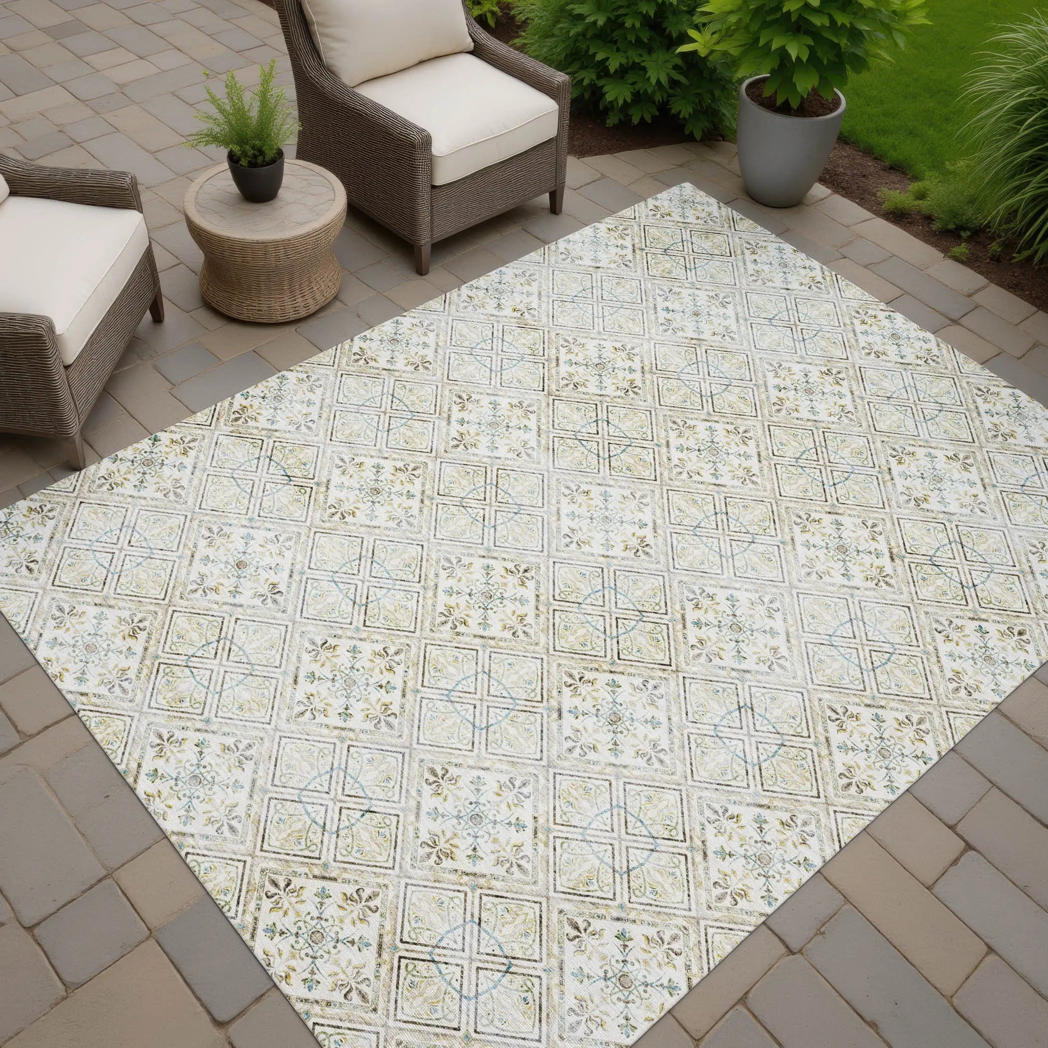 9' X 12' Ivory And Blue Geometric Washable Indoor Outdoor Area Rug Homeroots Outdoor