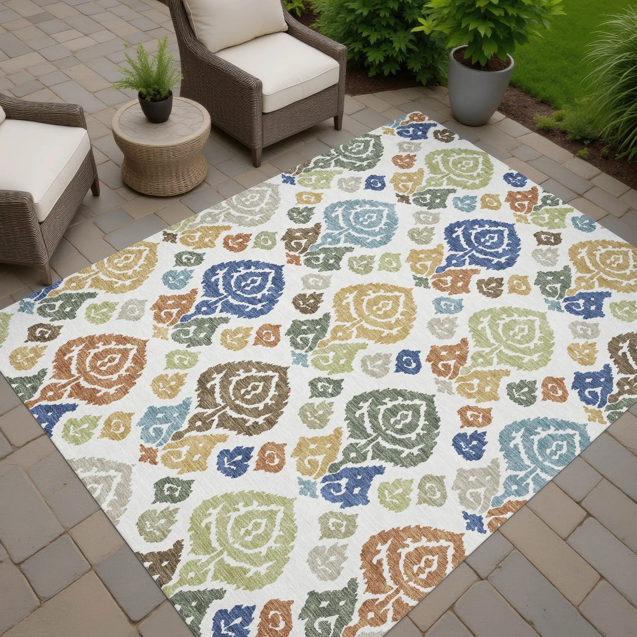 9' X 12' Ivory And Gold Damask Washable Indoor Outdoor Area Rug Homeroots Outdoor