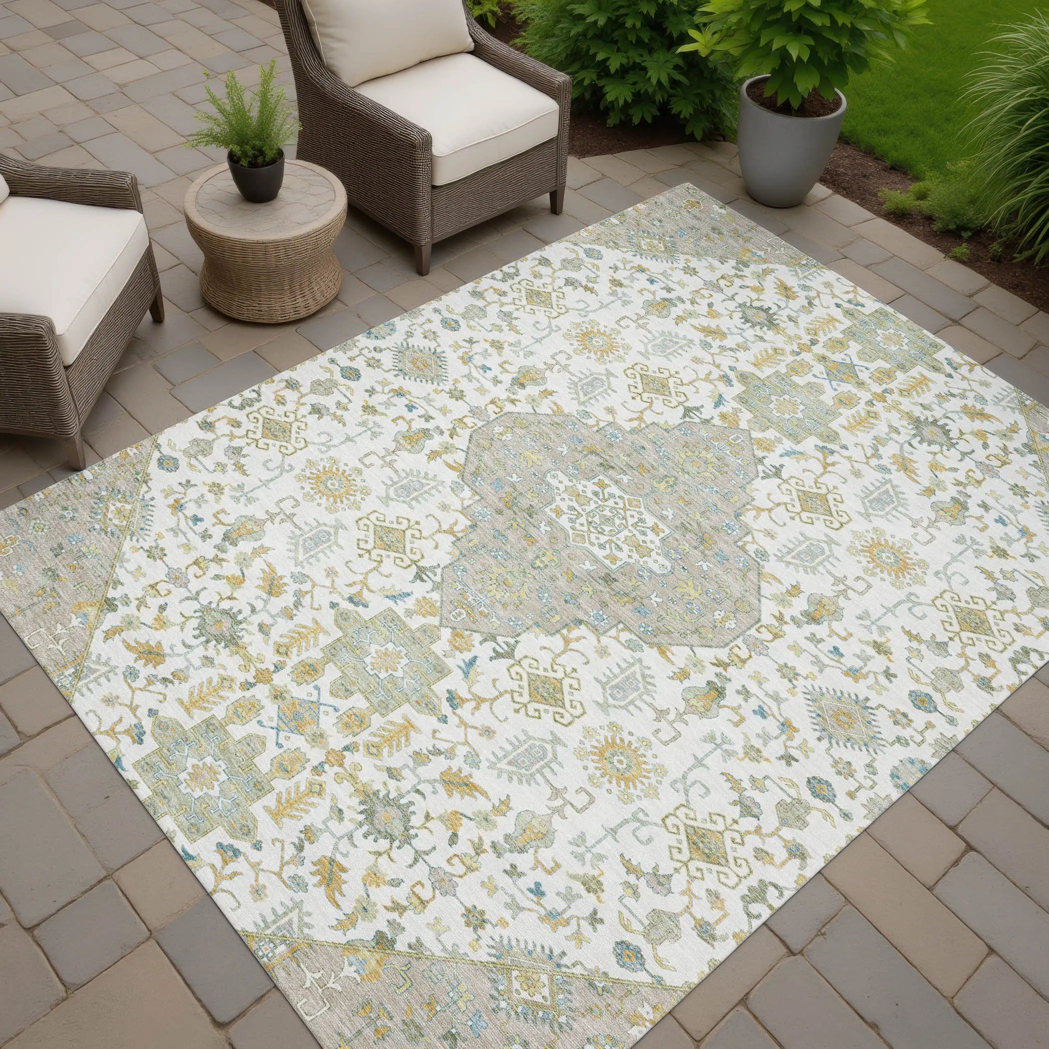 9' X 12' Ivory And Green Medallion Washable Indoor Outdoor Area Rug Homeroots Outdoor