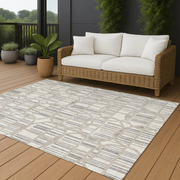 9' X 12' Ivory And Silver Geometric Washable Indoor Outdoor Area Rug Homeroots Outdoor