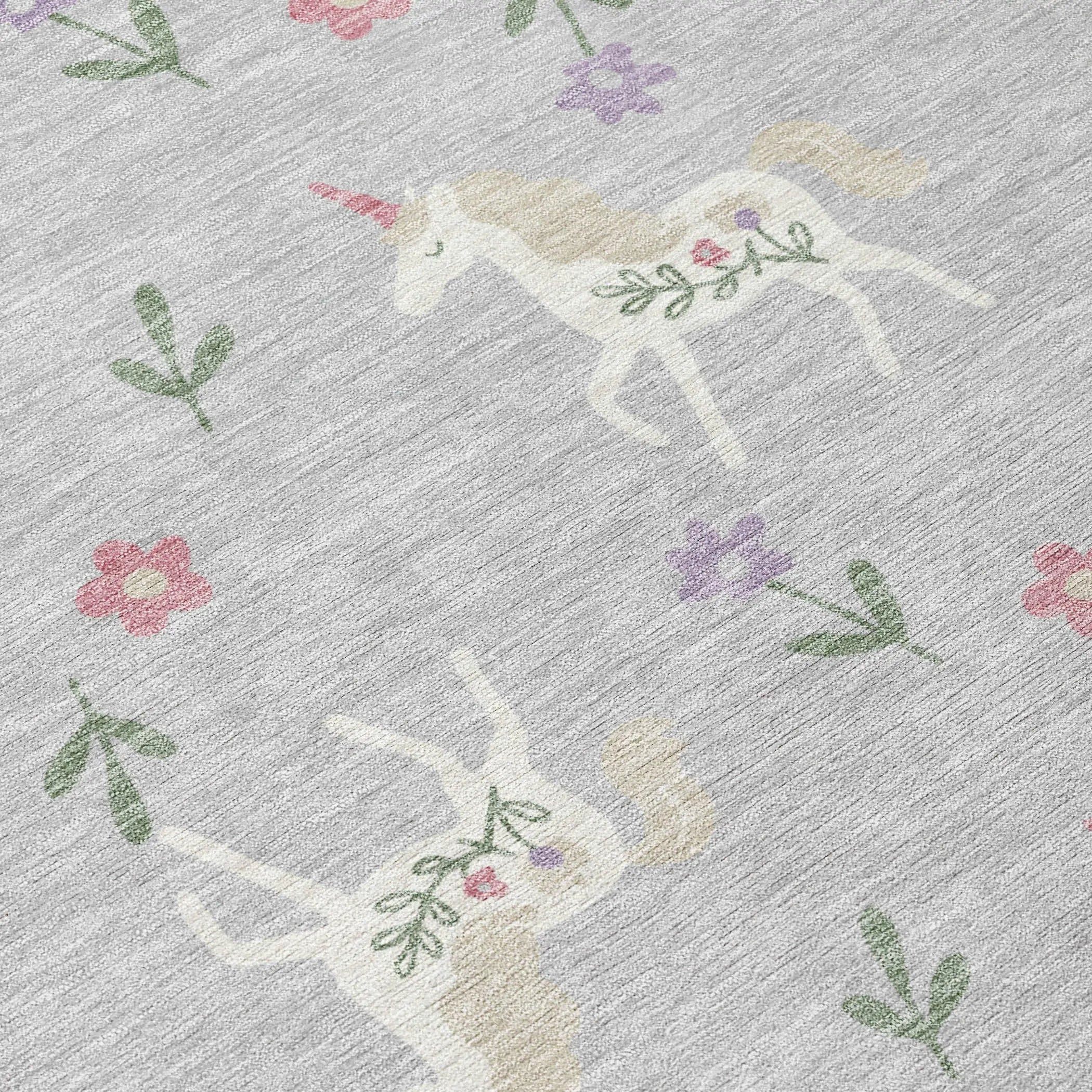 9' X 12' Silver And Ivory Floral Washable Indoor Outdoor Area Rug Homeroots Outdoor