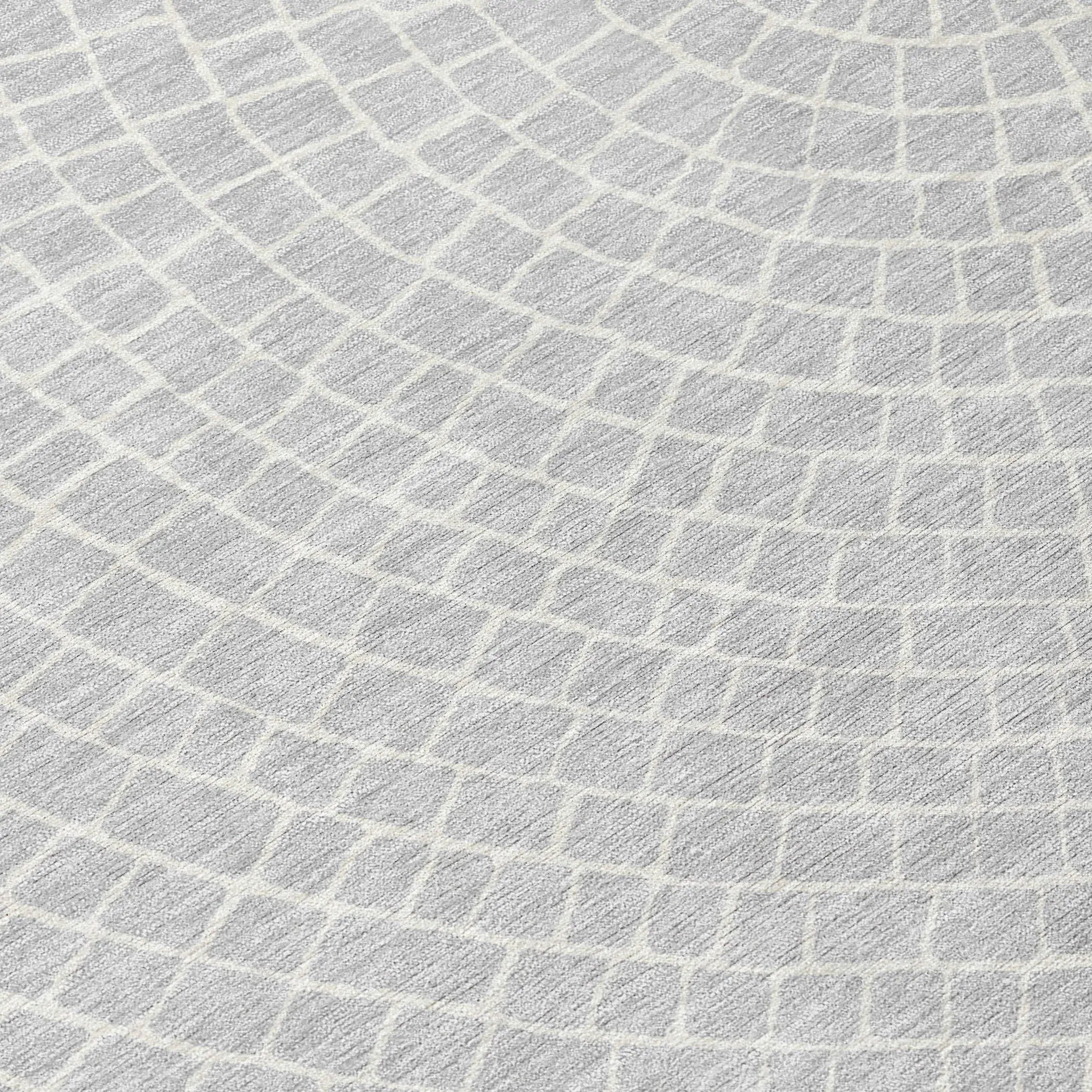 9' X 12' Silver And Ivory Geometric Washable Indoor Outdoor Area Rug Homeroots Outdoor