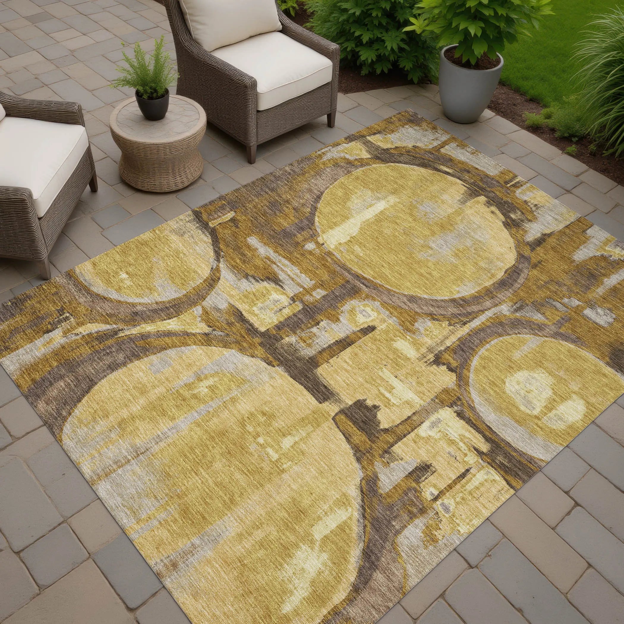 9' X 12' Walnut And Gold Abstract Washable Indoor Outdoor Area Rug Homeroots Outdoor
