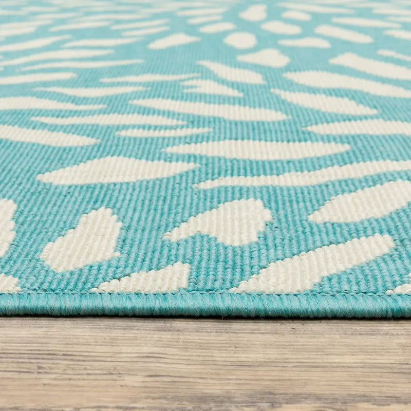 9' X 13' Blue and Ivory Floral Stain Resistant Indoor Outdoor Area Rug Homeroots Outdoor