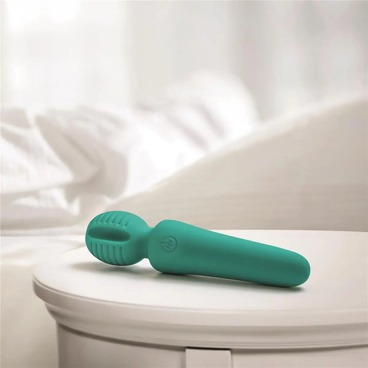 A&E Eve's Petite Private Pleasure Wand PHE / Adam & Eve
