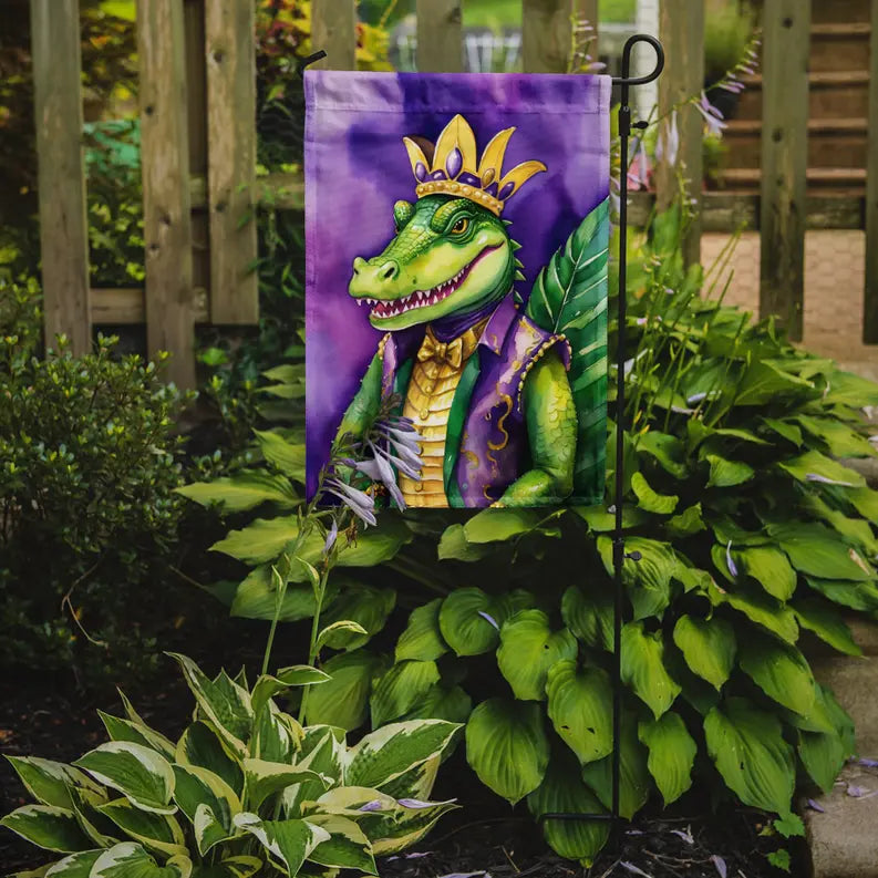 Alligator King of Mardi Gras Garden Flag Caroline's Treasures