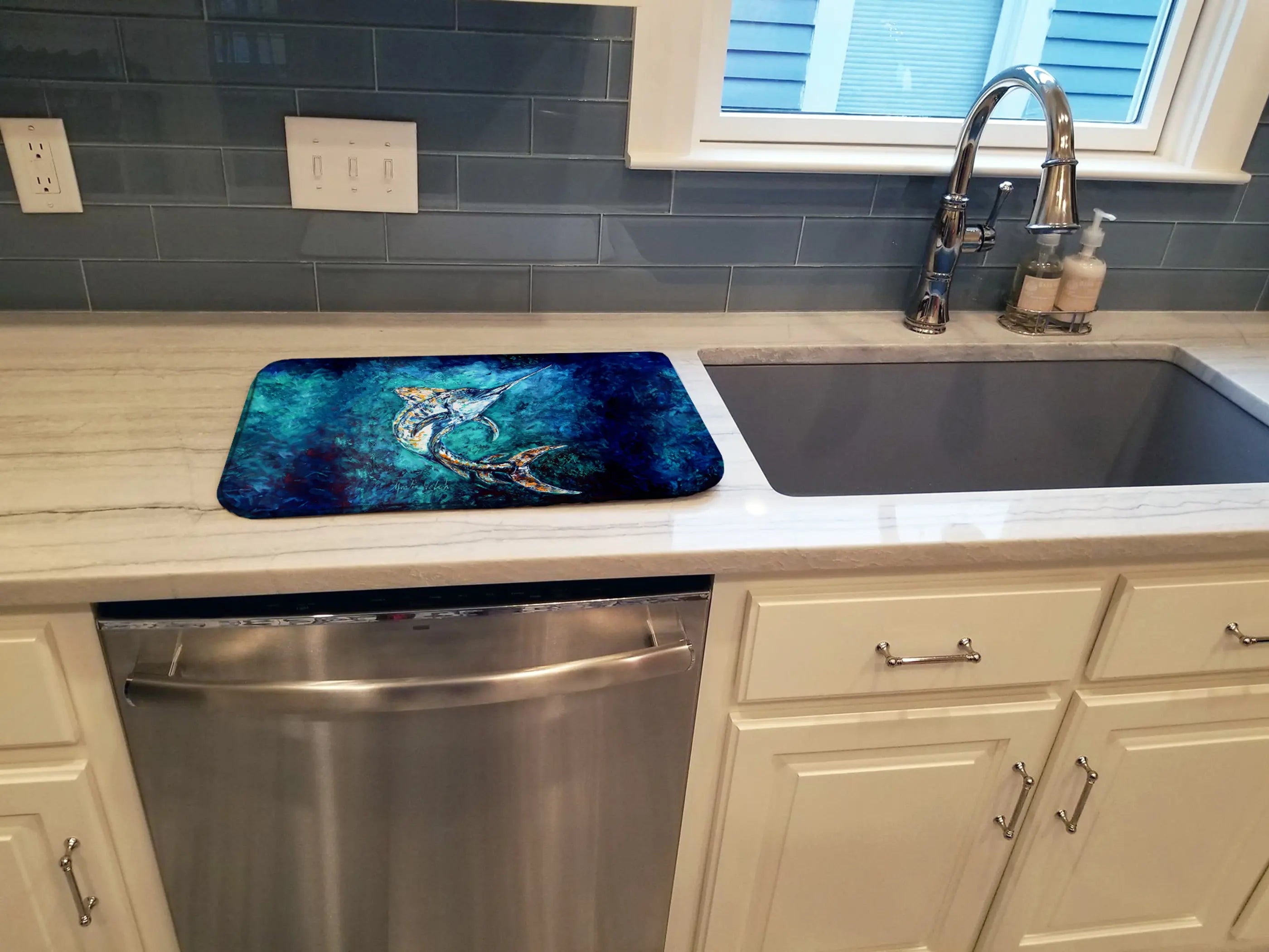 American Marlin Dish Drying Mat Caroline's Treasures